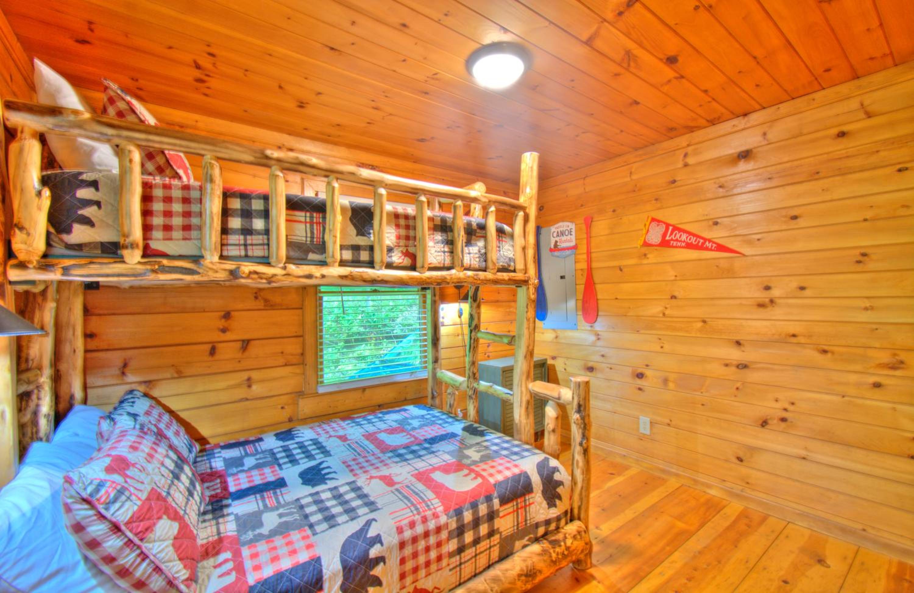 Three-Bedroom House photo 2