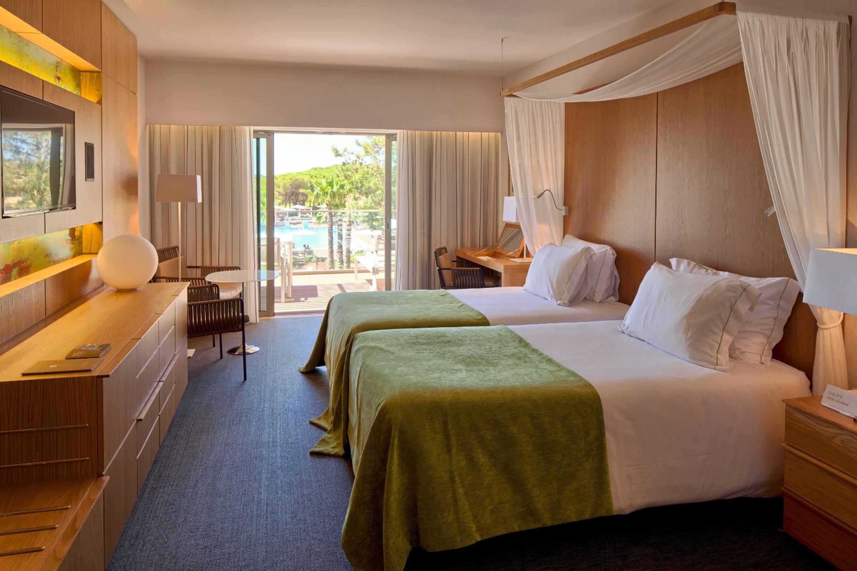 Deluxe Double Or Twin Room With Pool View - New Year'S Package