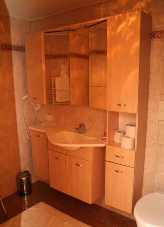 Double Room with Balcony - Photo 5
