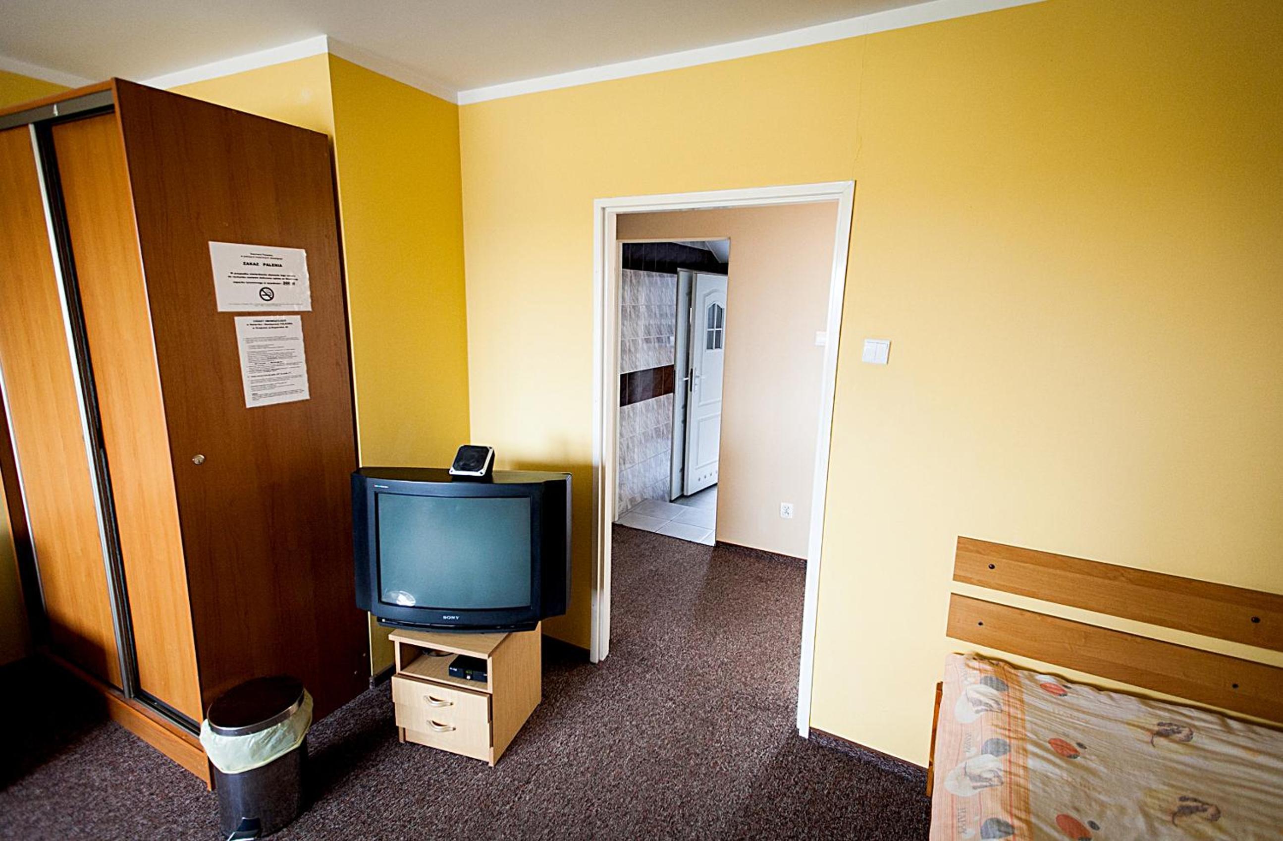 Quadruple Room with Shared Bathroom photo 3