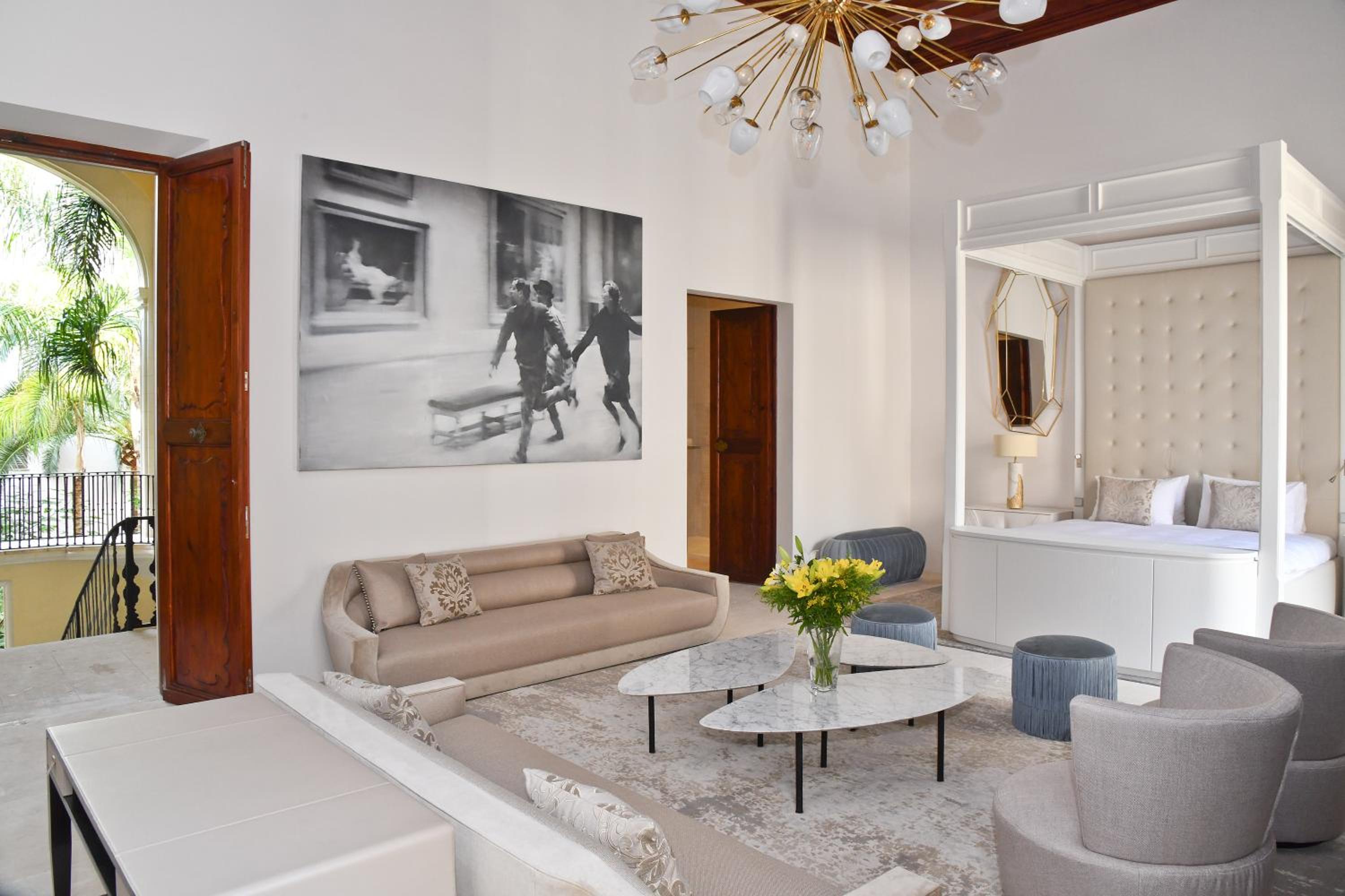 Deluxe Suite - Photo 4