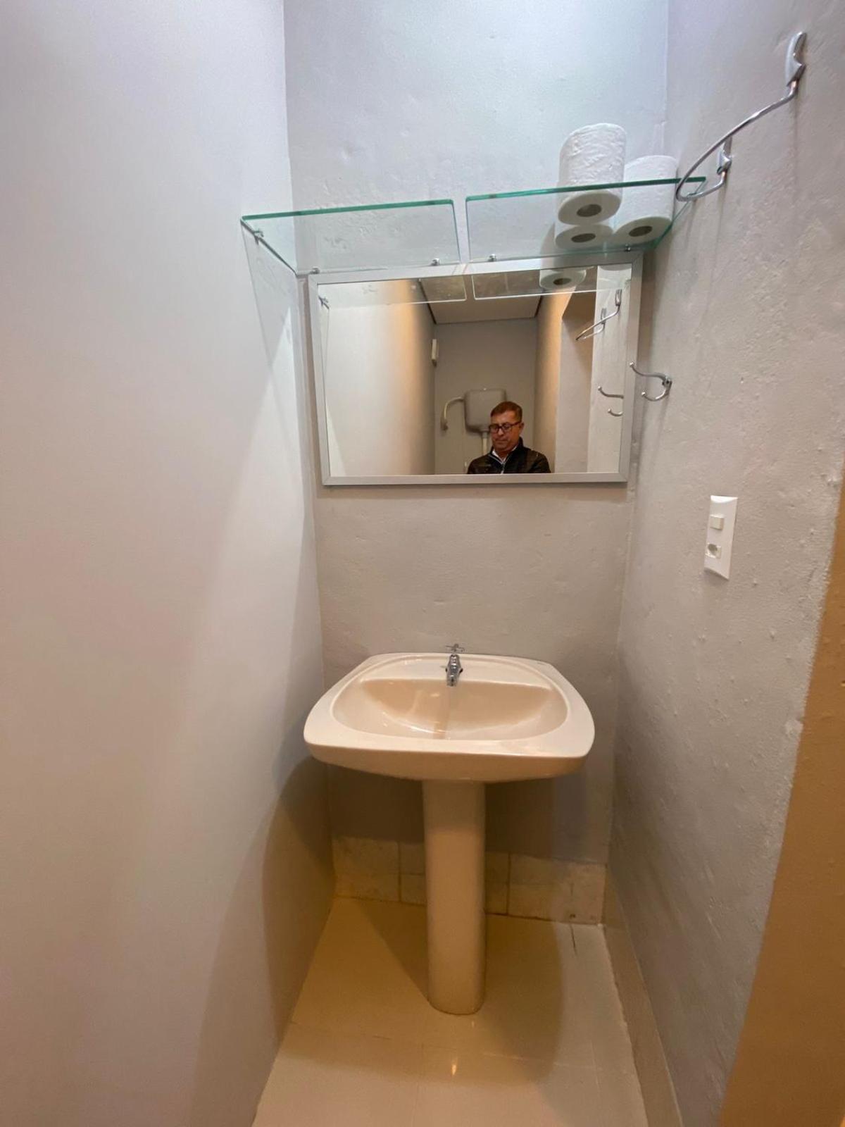 Standard Quadruple Room - Photo 6