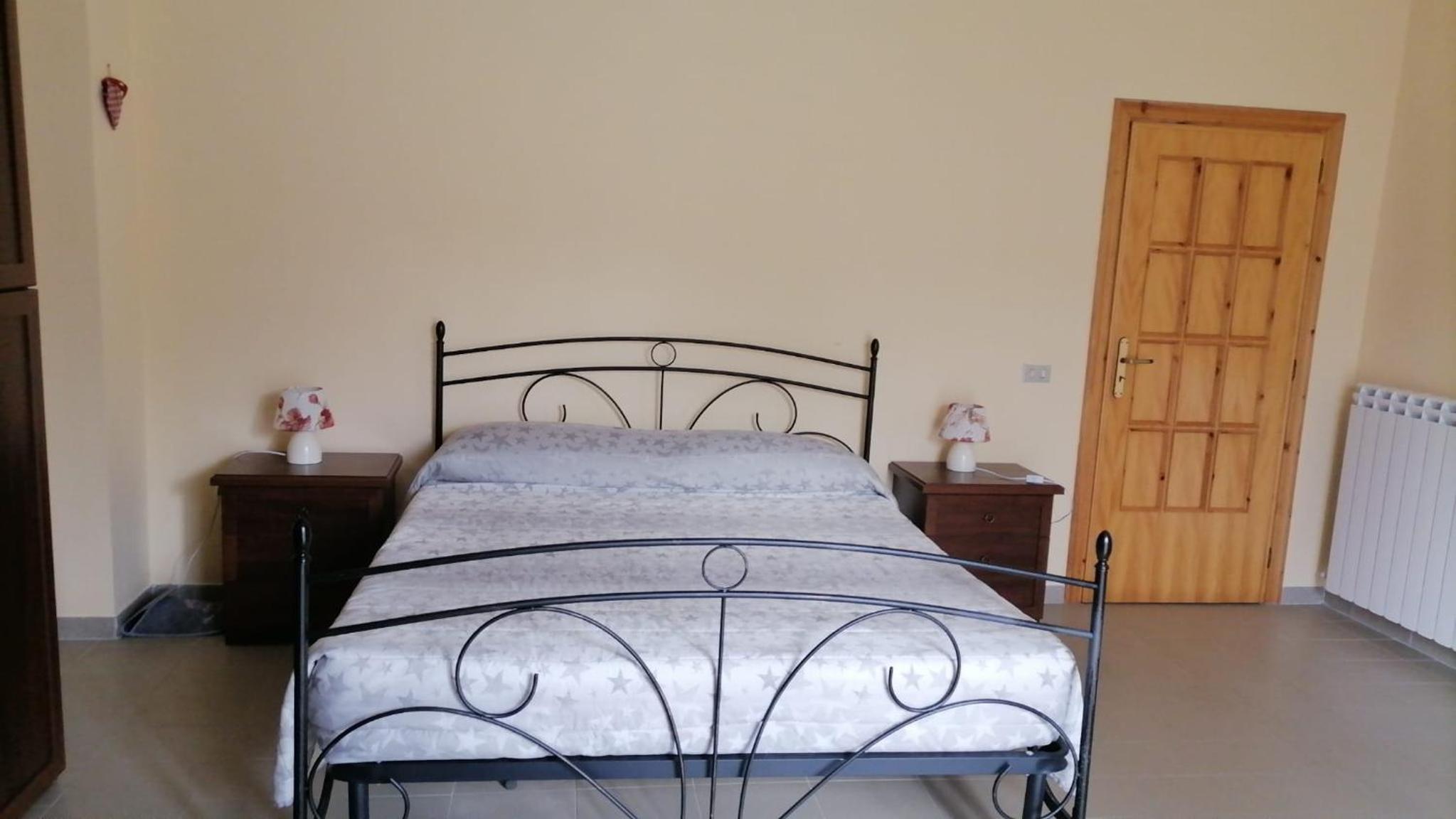 Two-Bedroom House photo 3