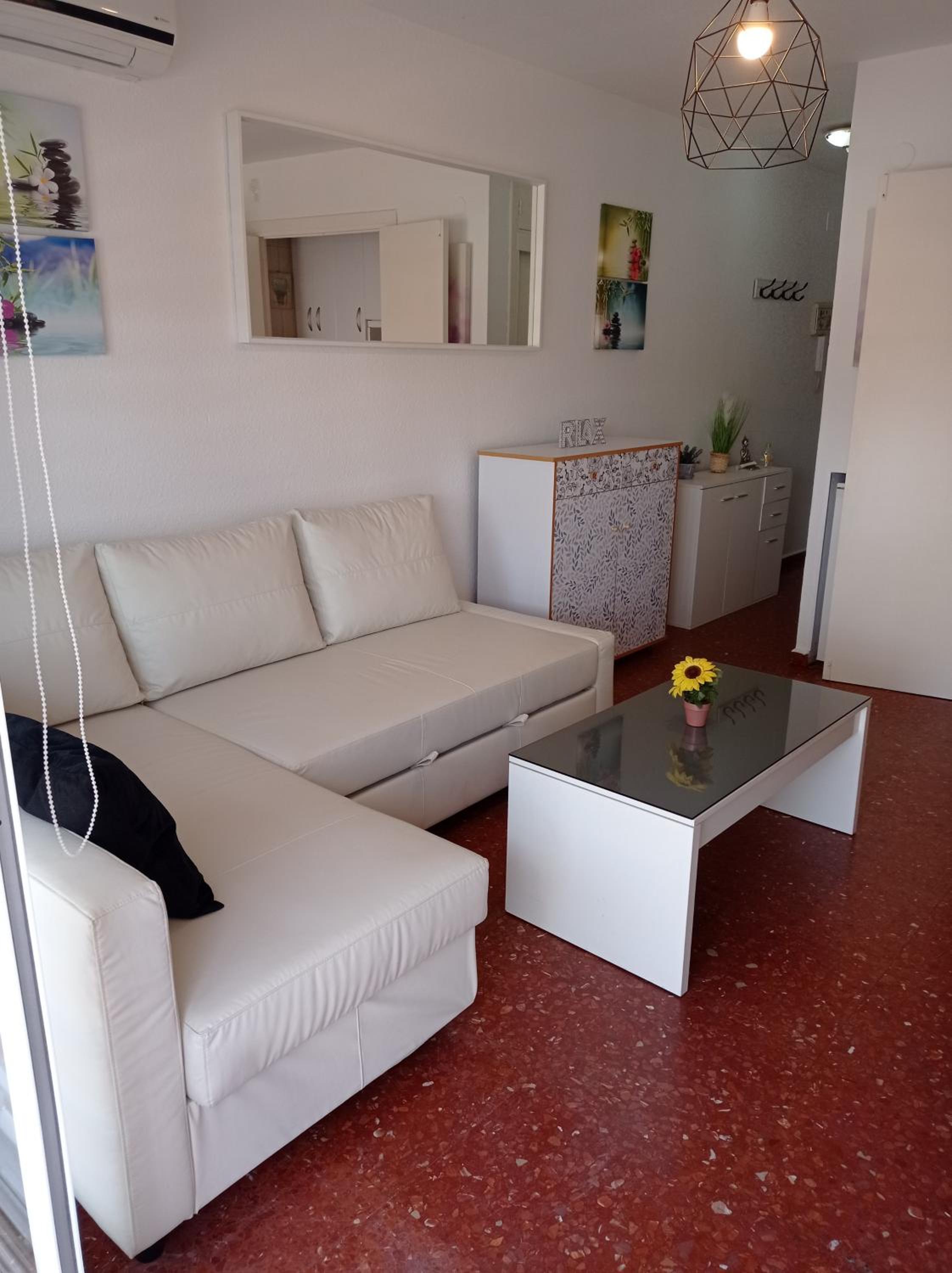 Estudio con Balcón