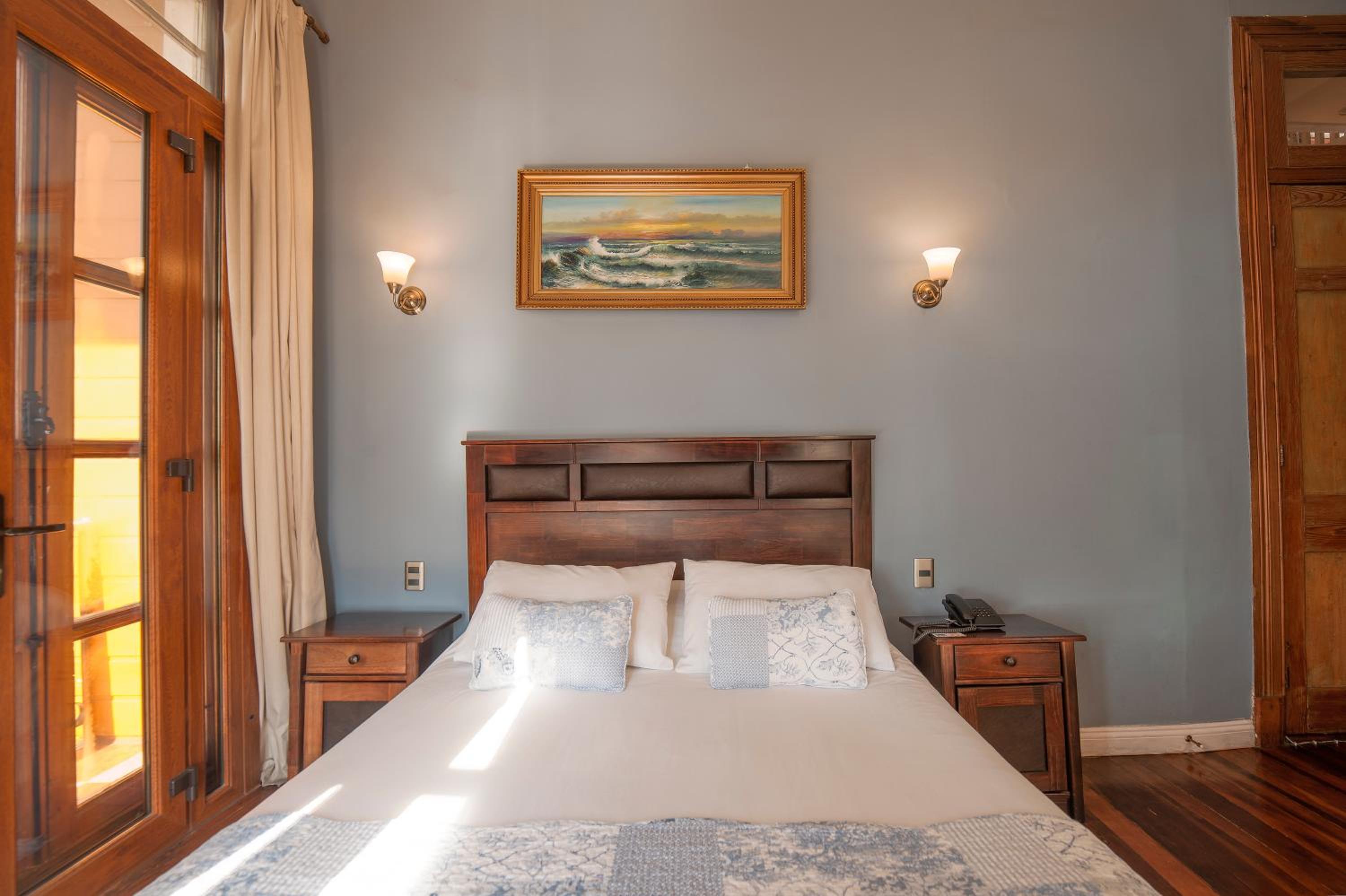 Double Room with Spa Bath photo 1