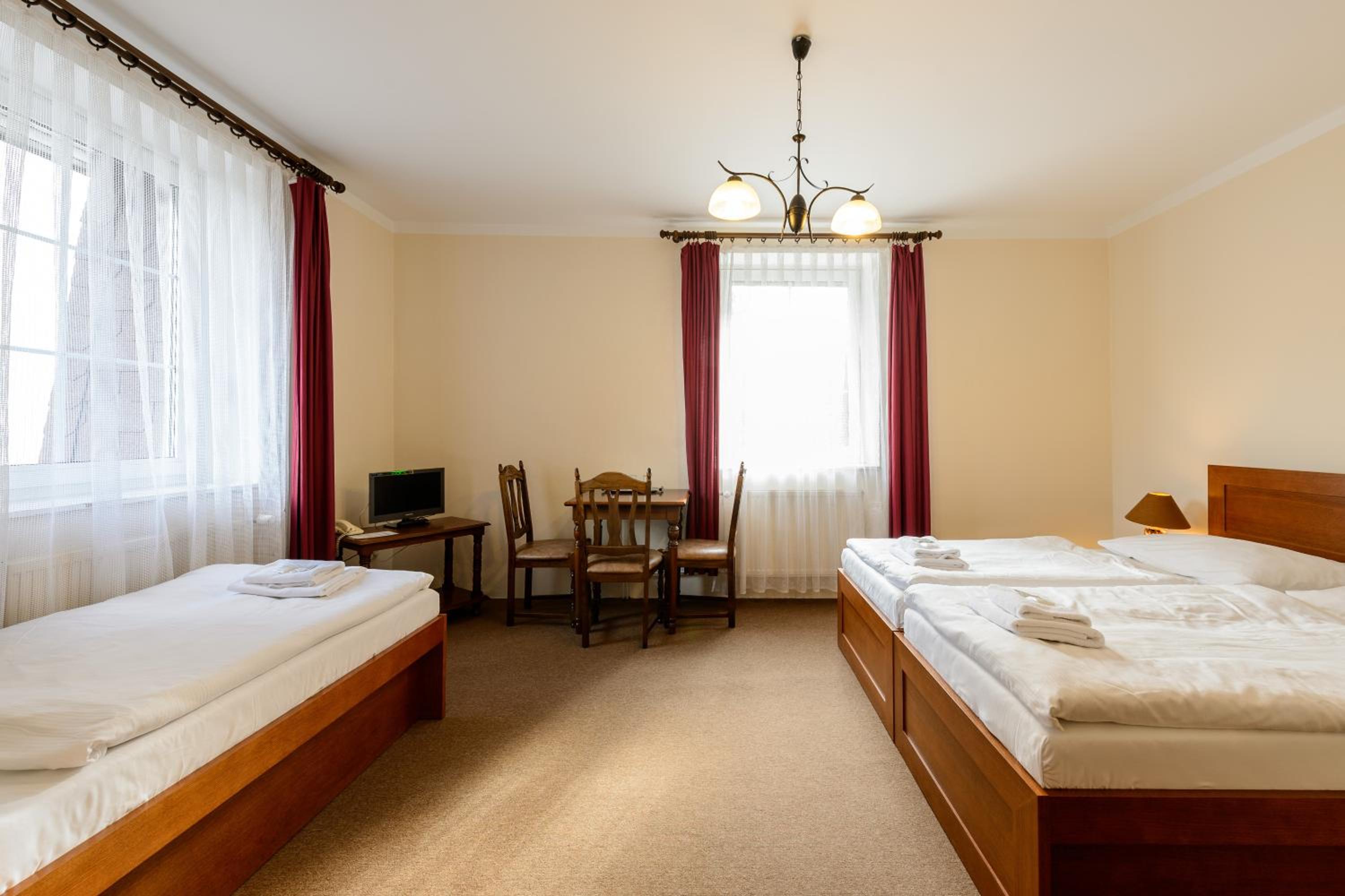 Triple Room - Photo 1