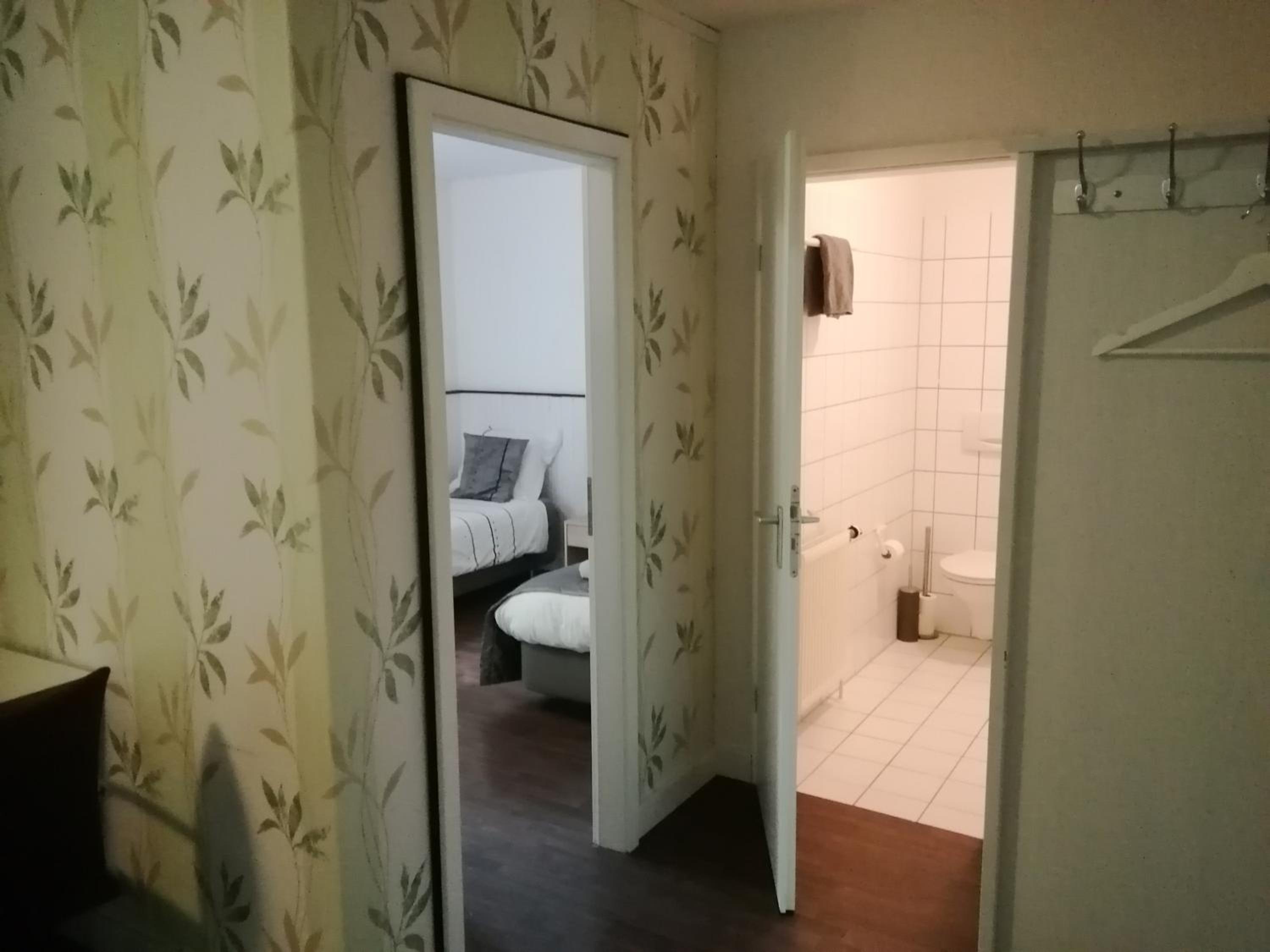 Quadruple Room with Bathroom photo 2