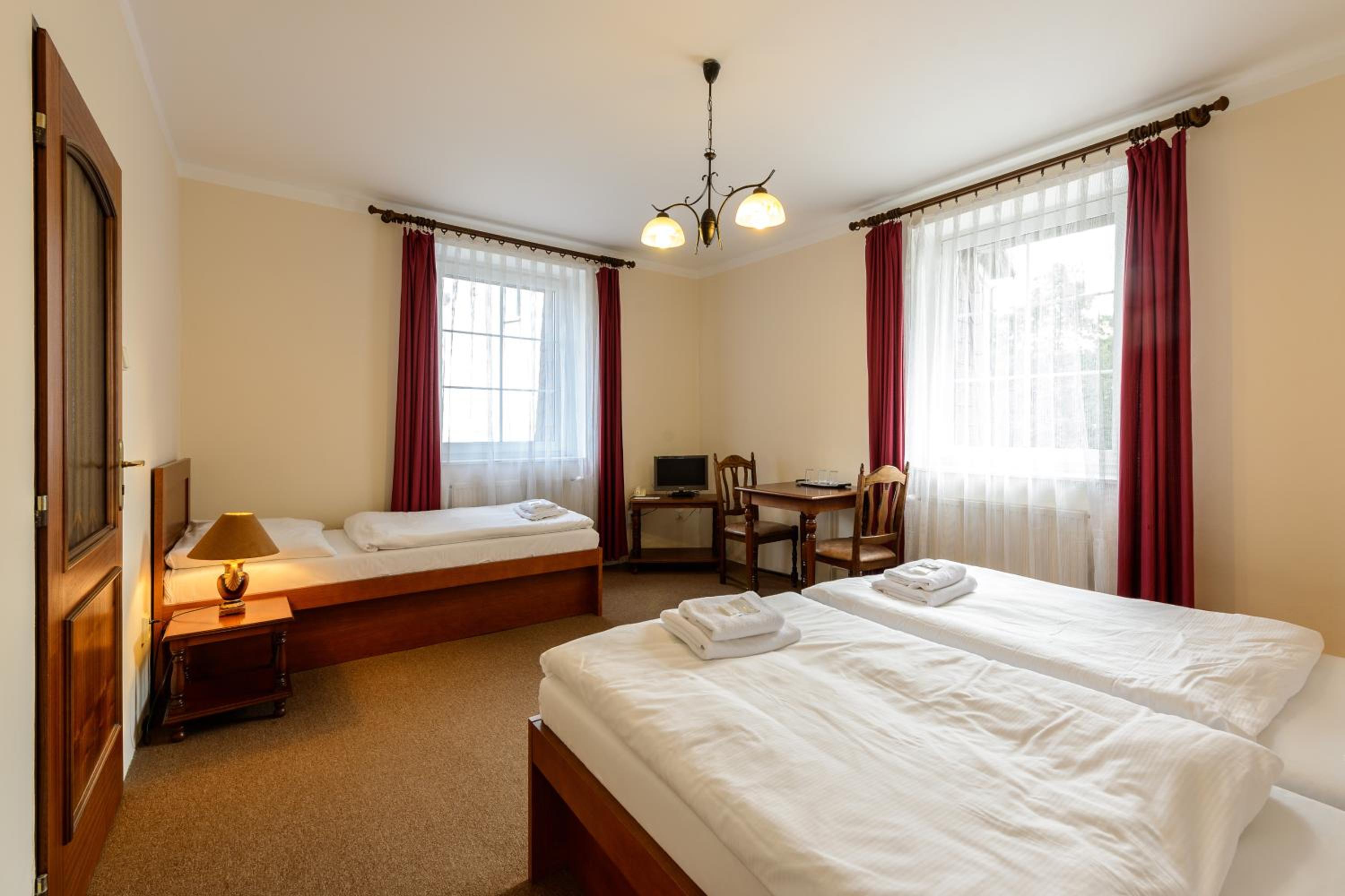 Triple Room - Photo 3