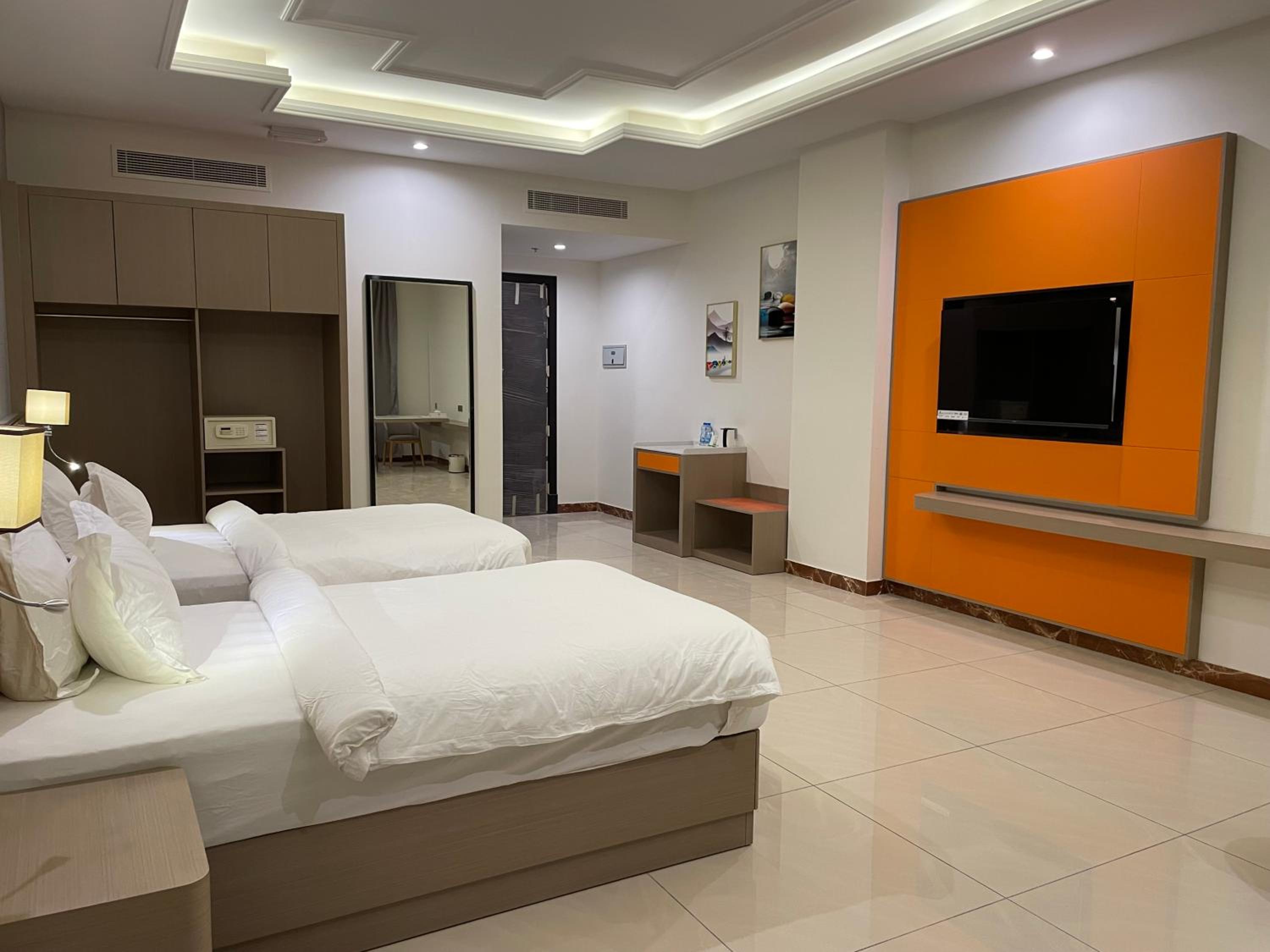 Deluxe Twin Room with Sea View photo 1