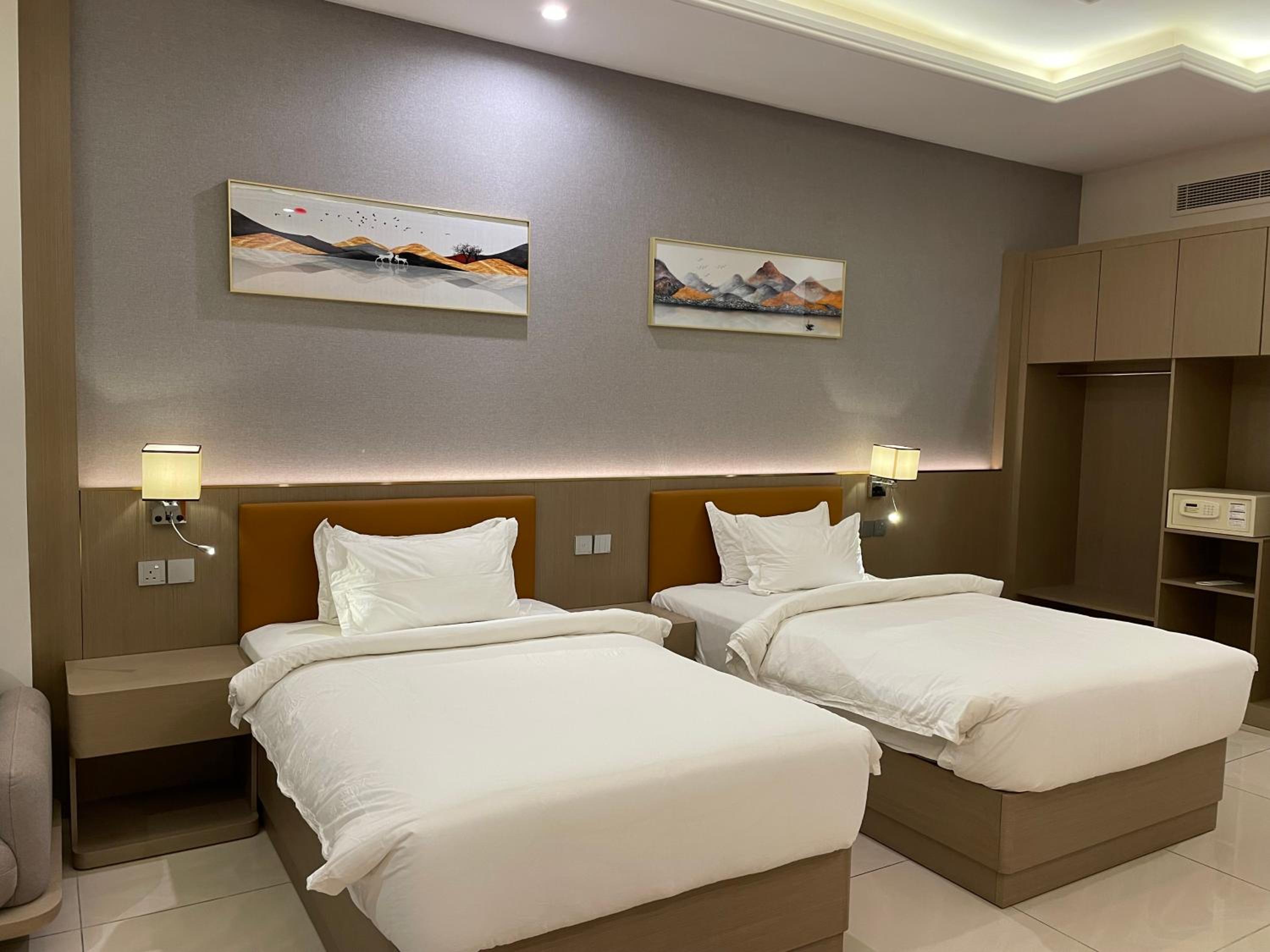 Deluxe Twin Room with Sea View