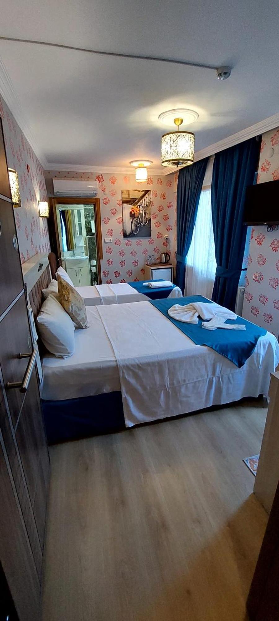 Standard Double Room photo 3