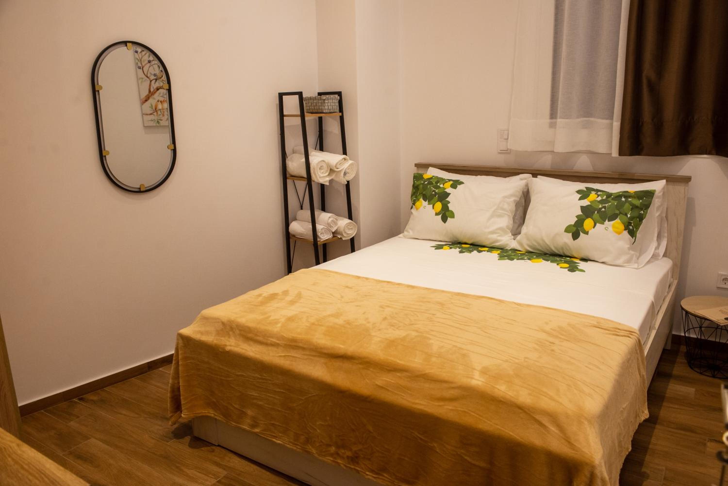 Two-Bedroom Apartment - Photo 25