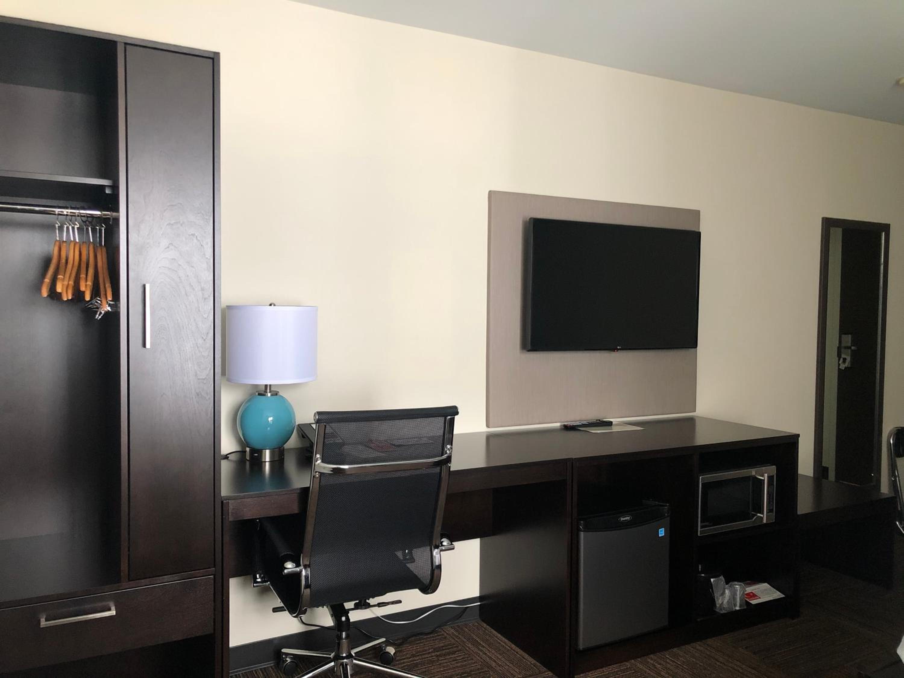 Standard Queen Room - Photo 3
