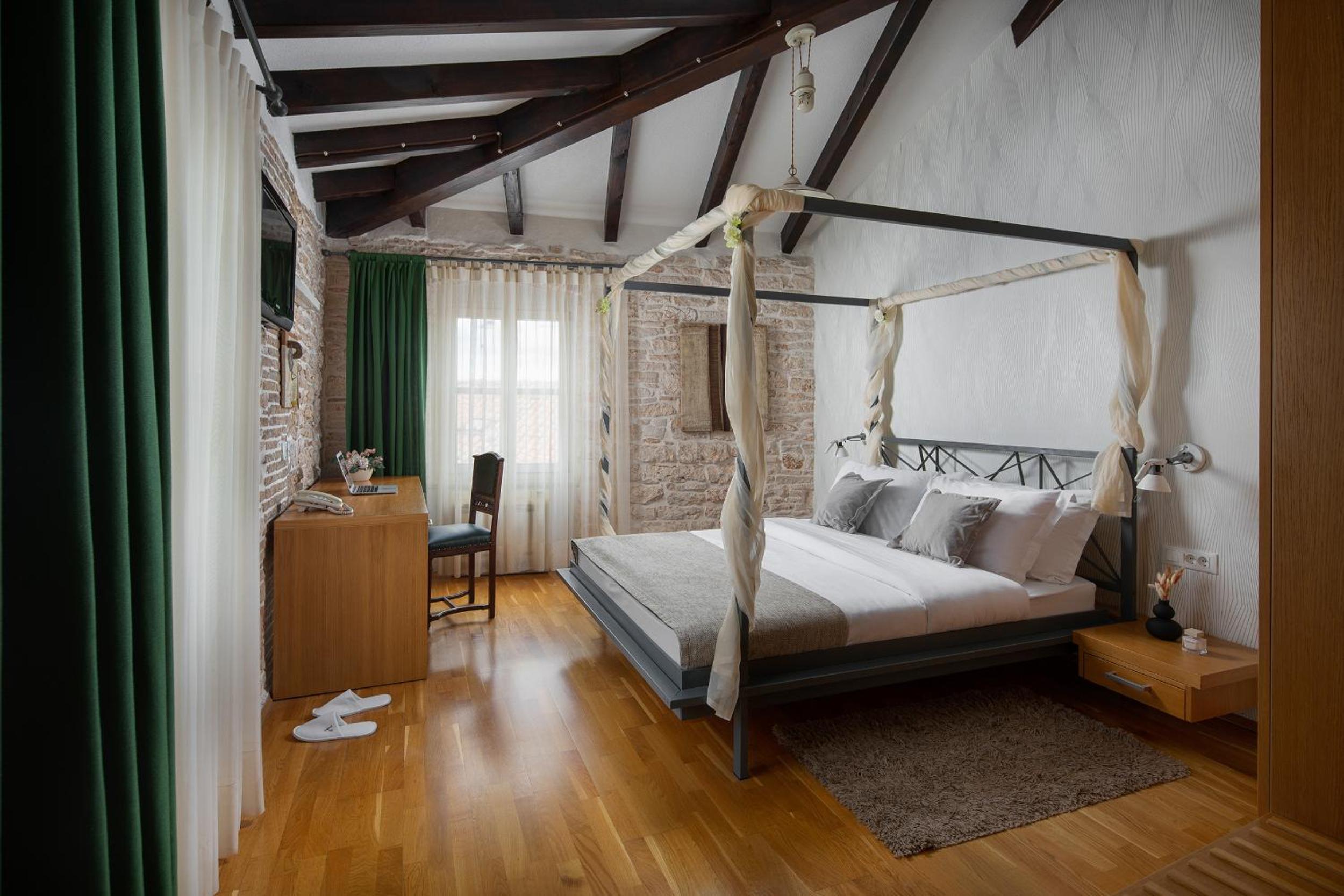 Superior Double Room photo 3
