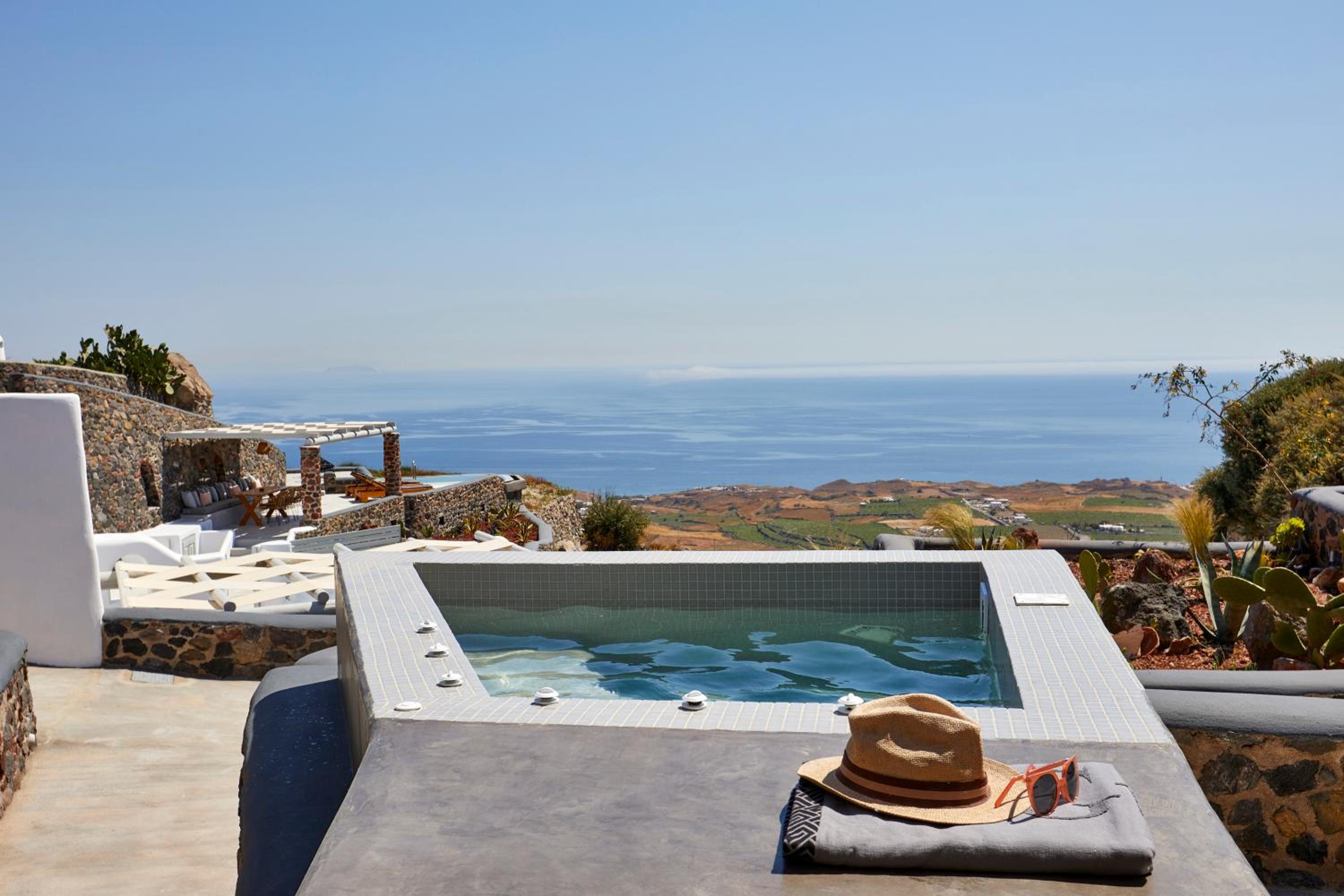 Superior Villa with Hot Tub - Photo 8