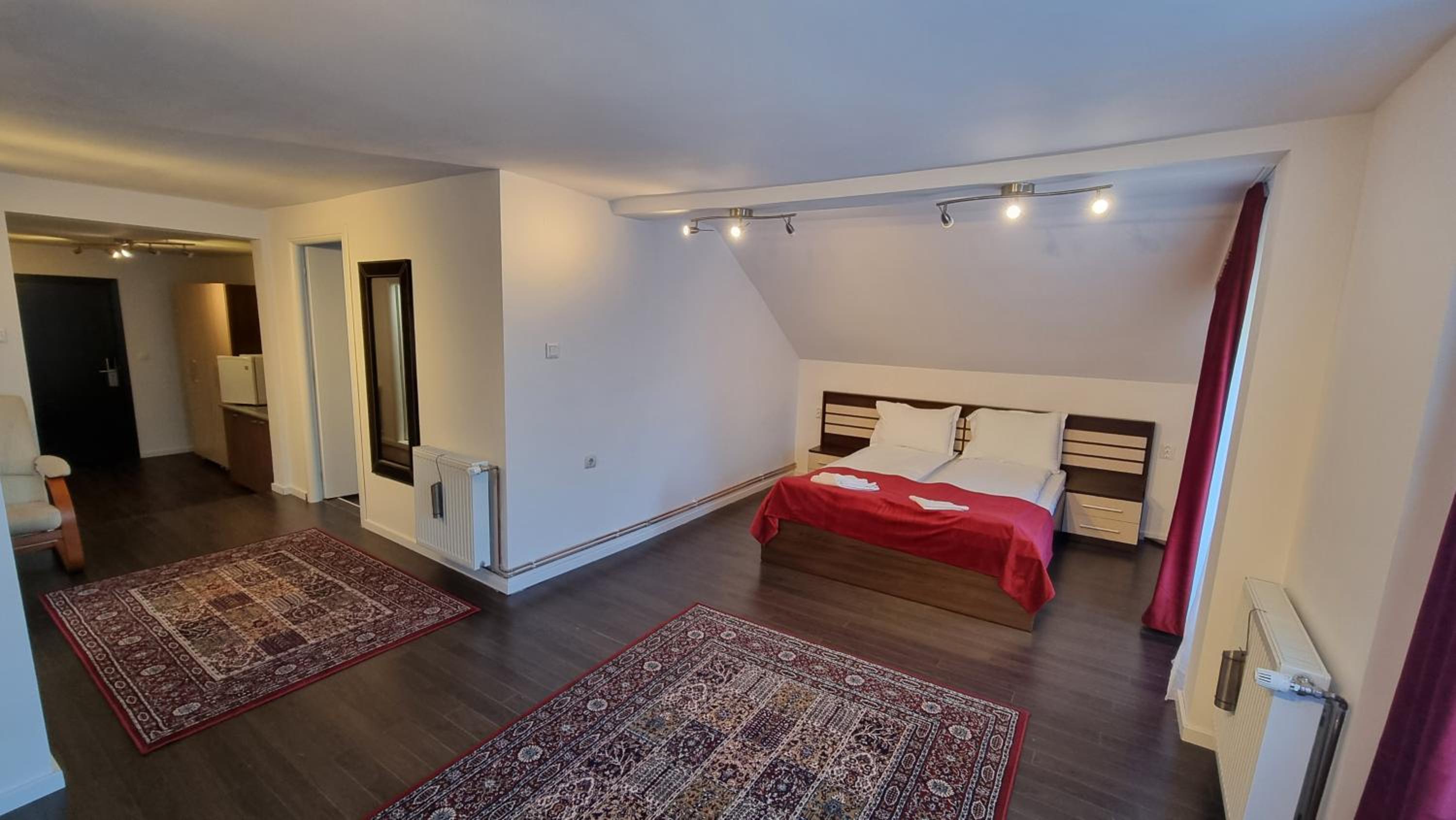 Apartment photo 1