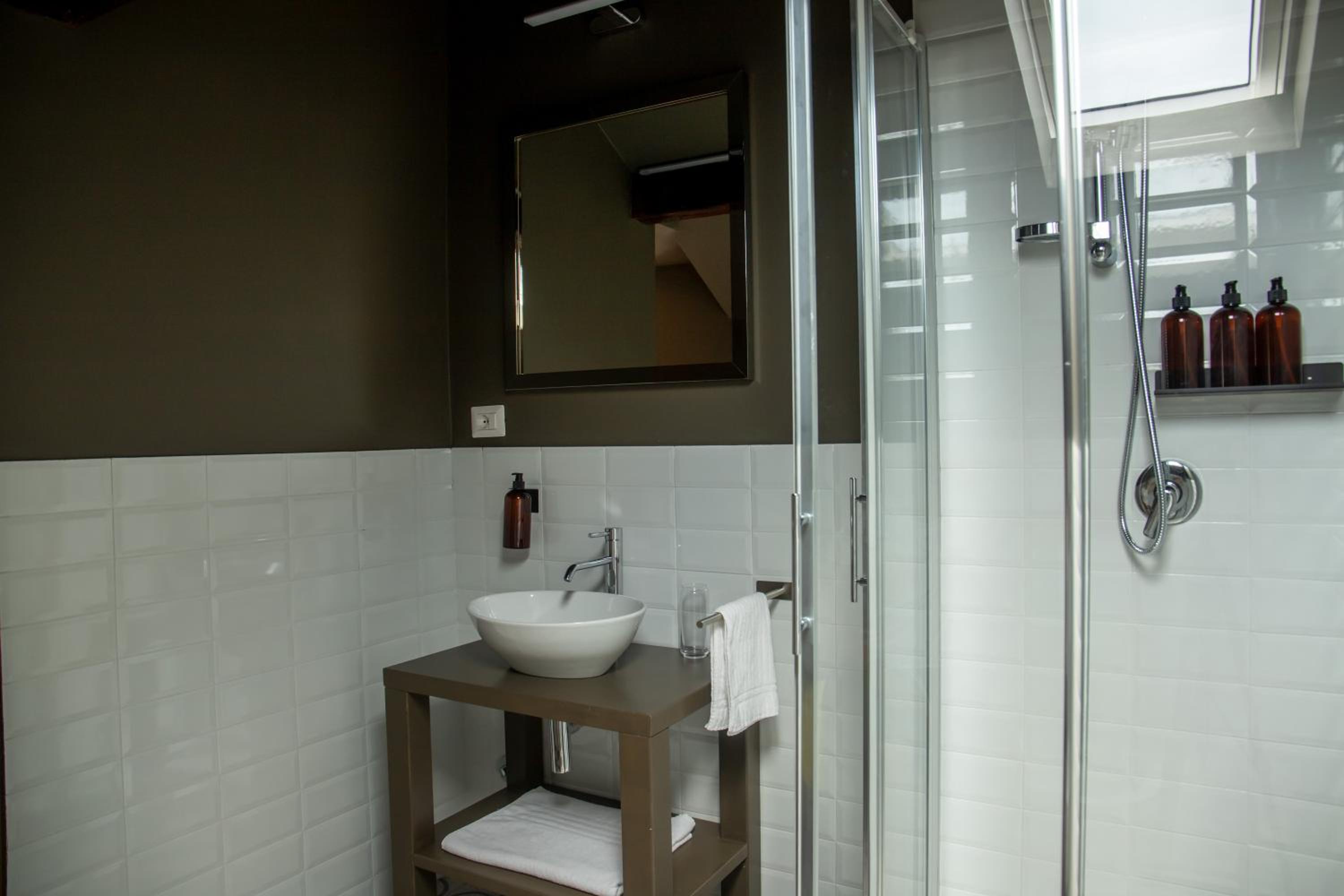 Double Room with Lake View photo 2