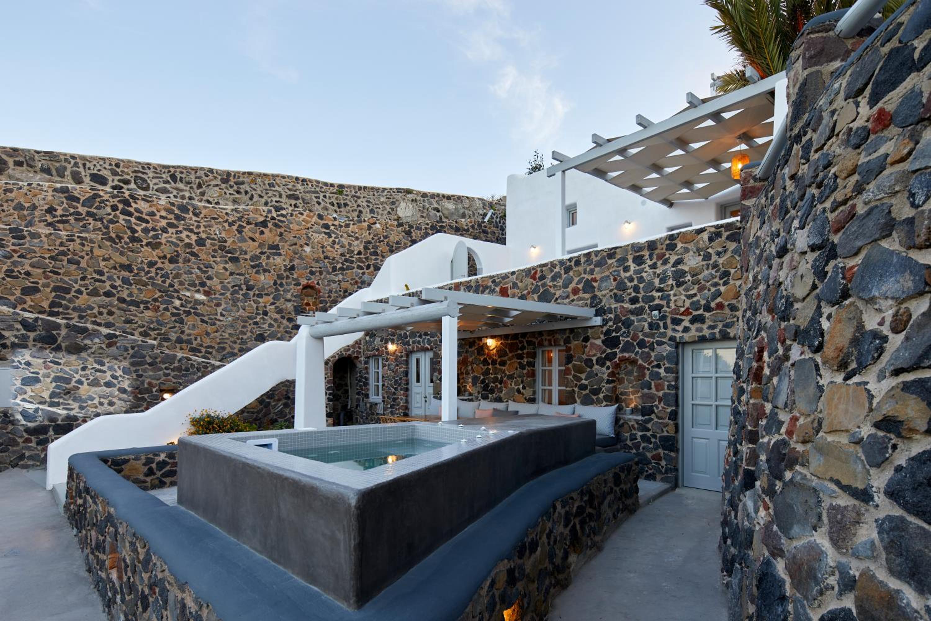Superior Villa with Hot Tub - Photo 7