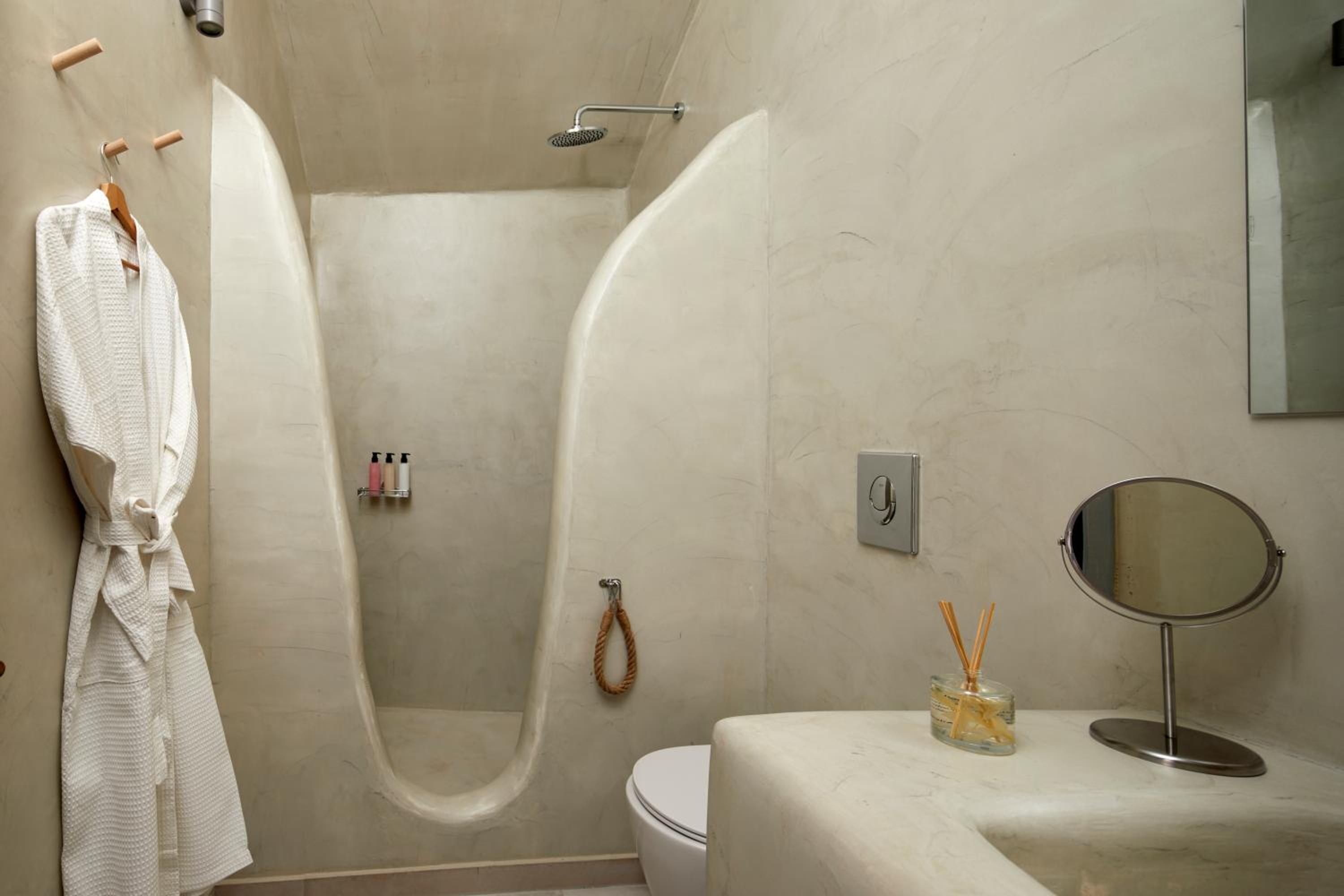 Premium Villa with Pool - Photo 11