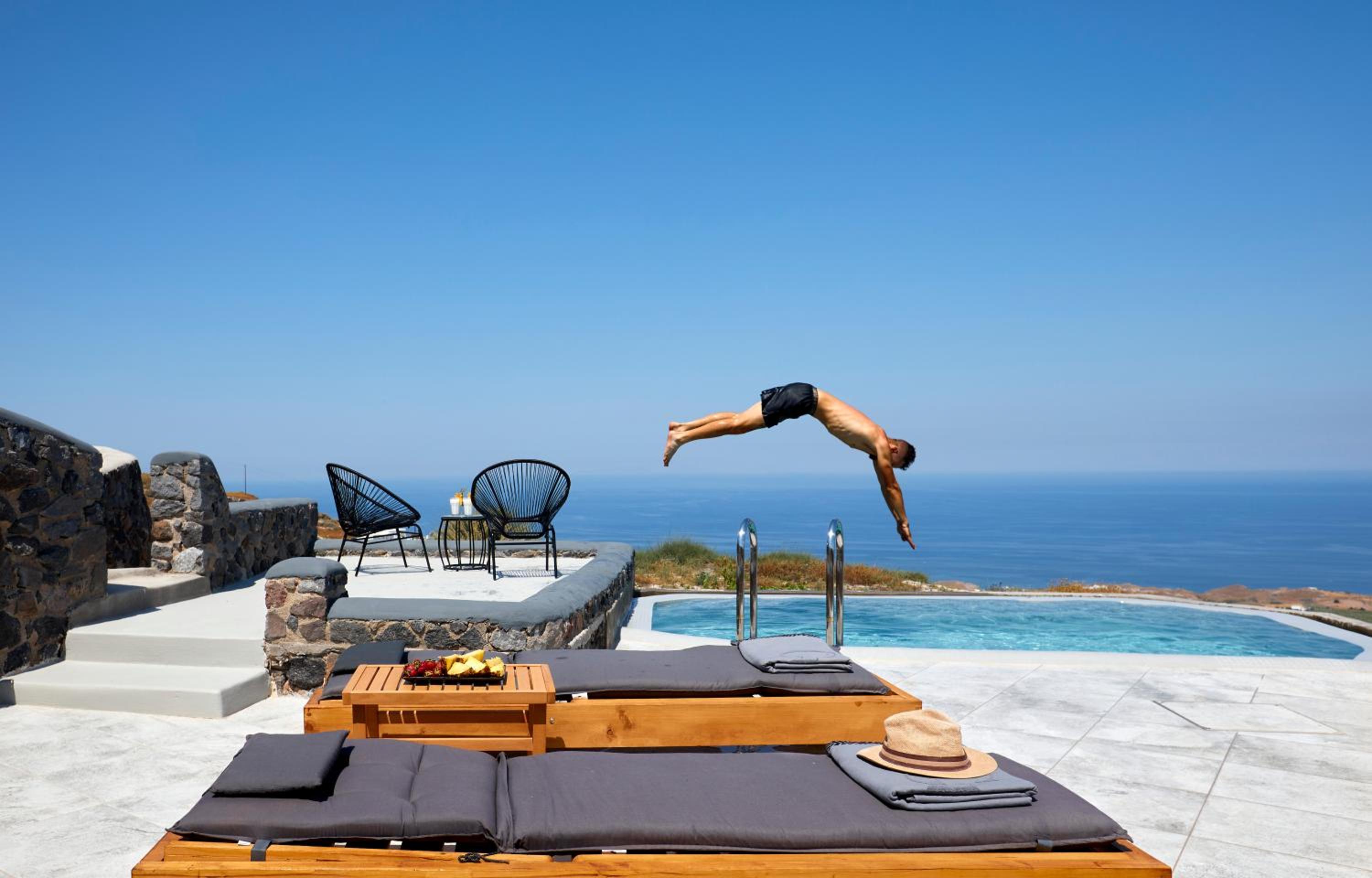 Luxury Villa with Pool photo 3
