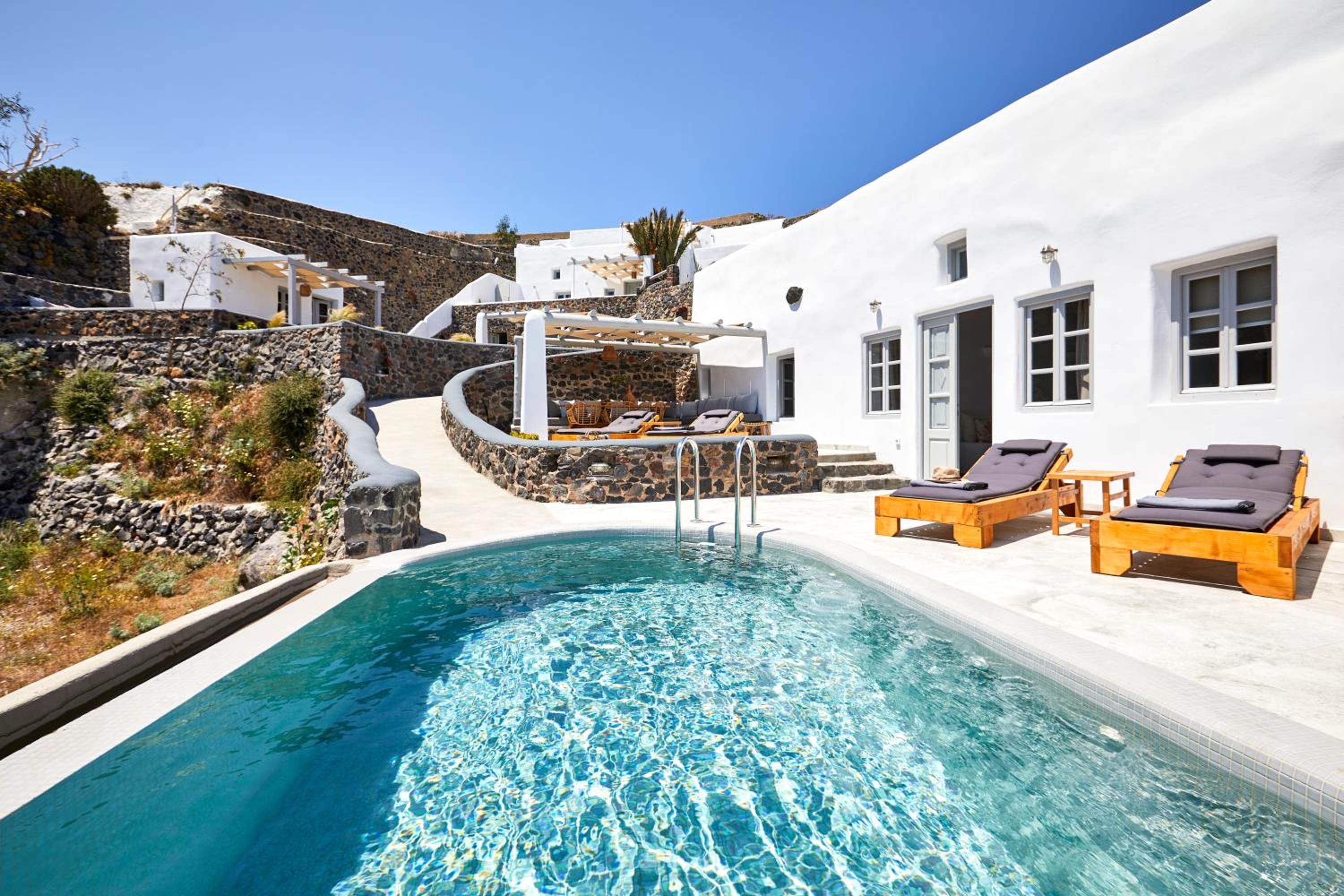 Executive Villa with Pool photo 3