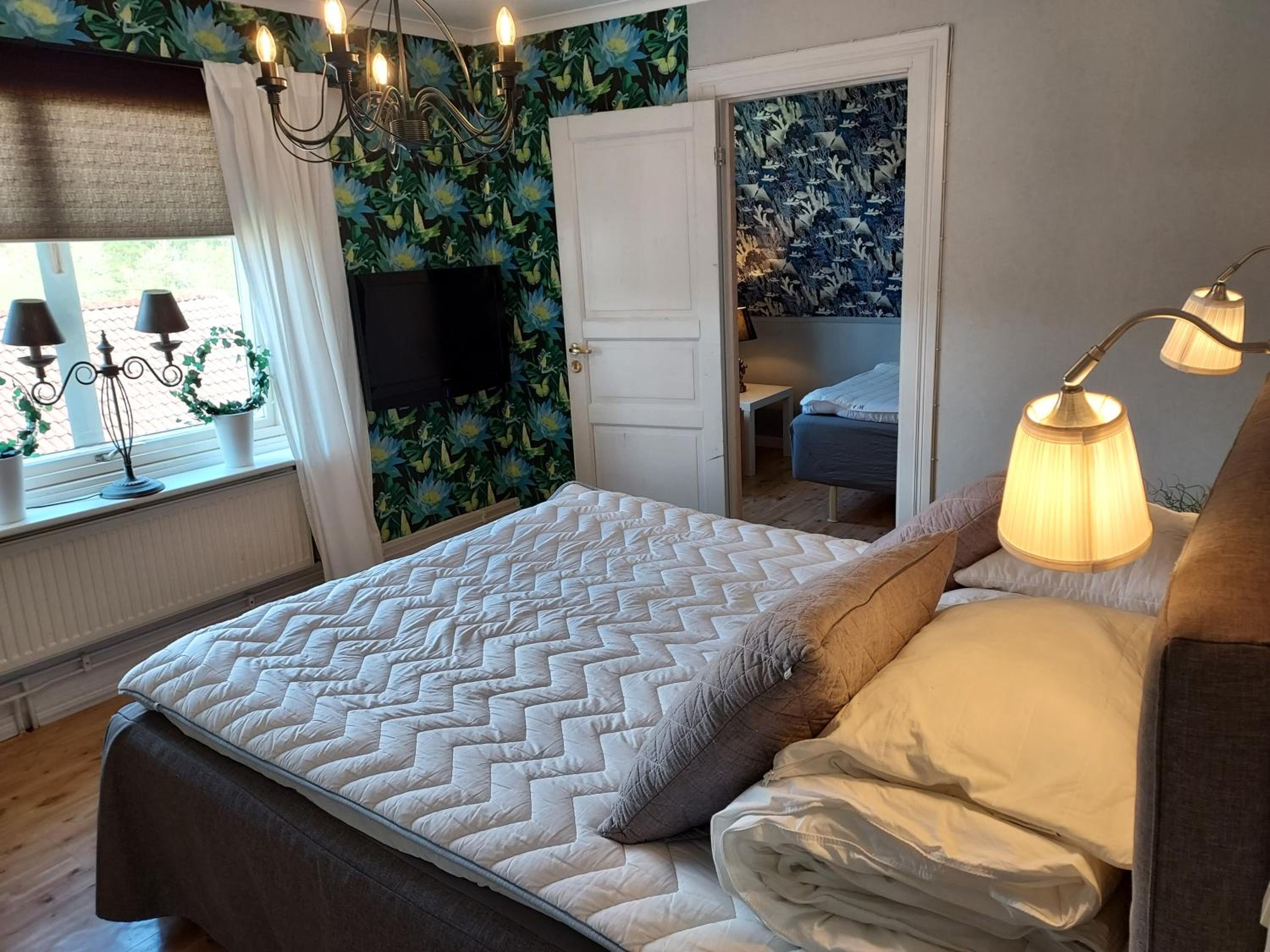 Quadruple Room with Shared Bathroom photo 1