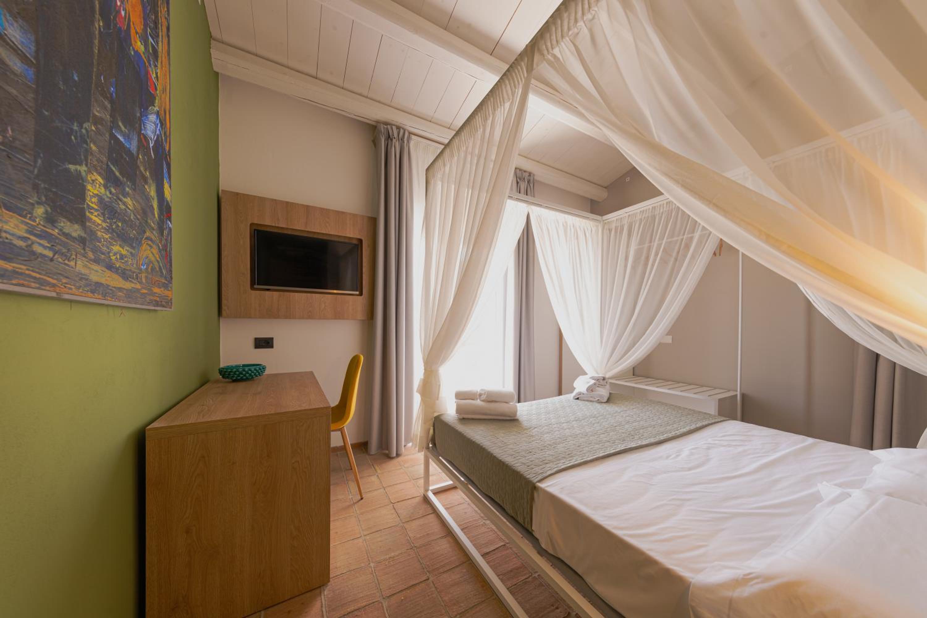 Standard Double Room photo 1