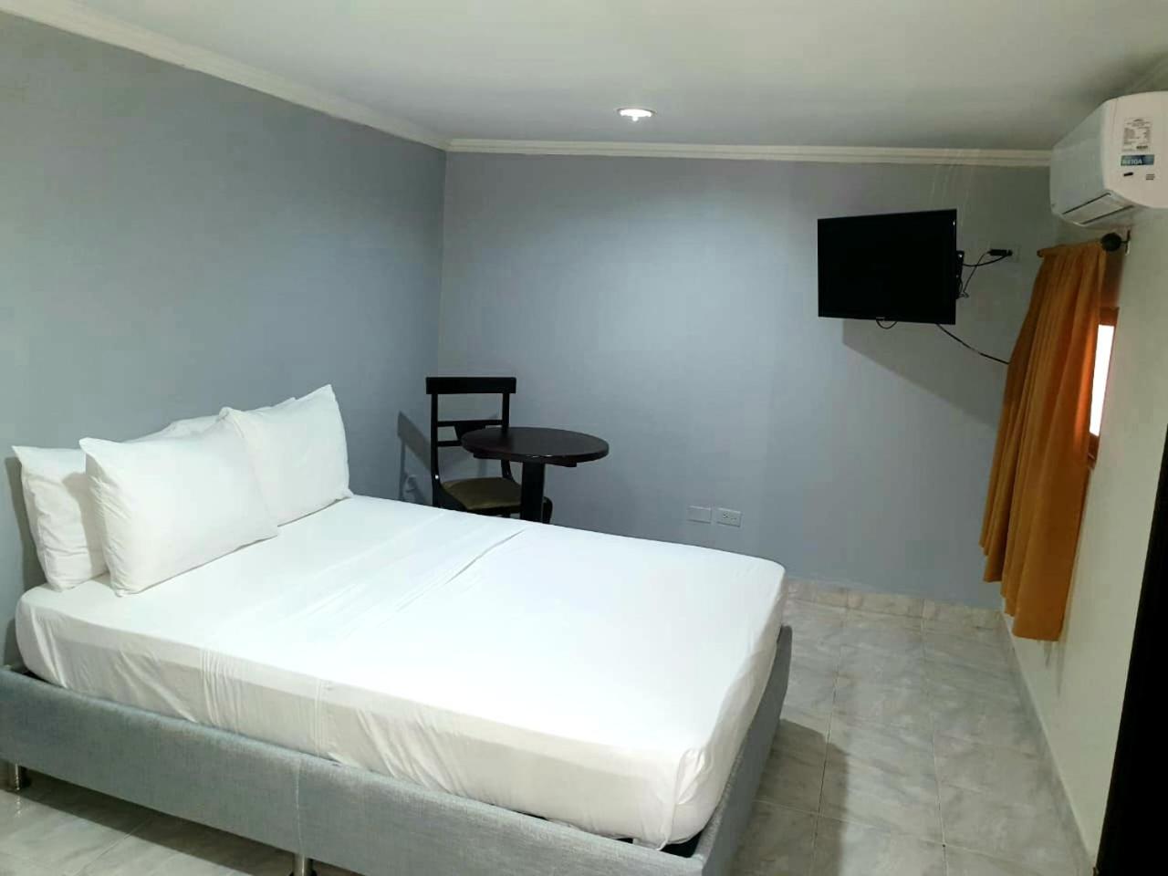 Standard Double Room photo 2