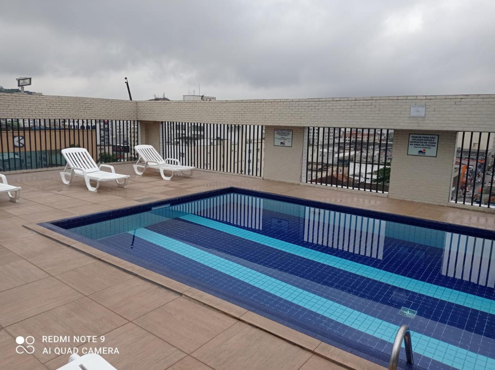 Apartment with Balcony - Photo 9