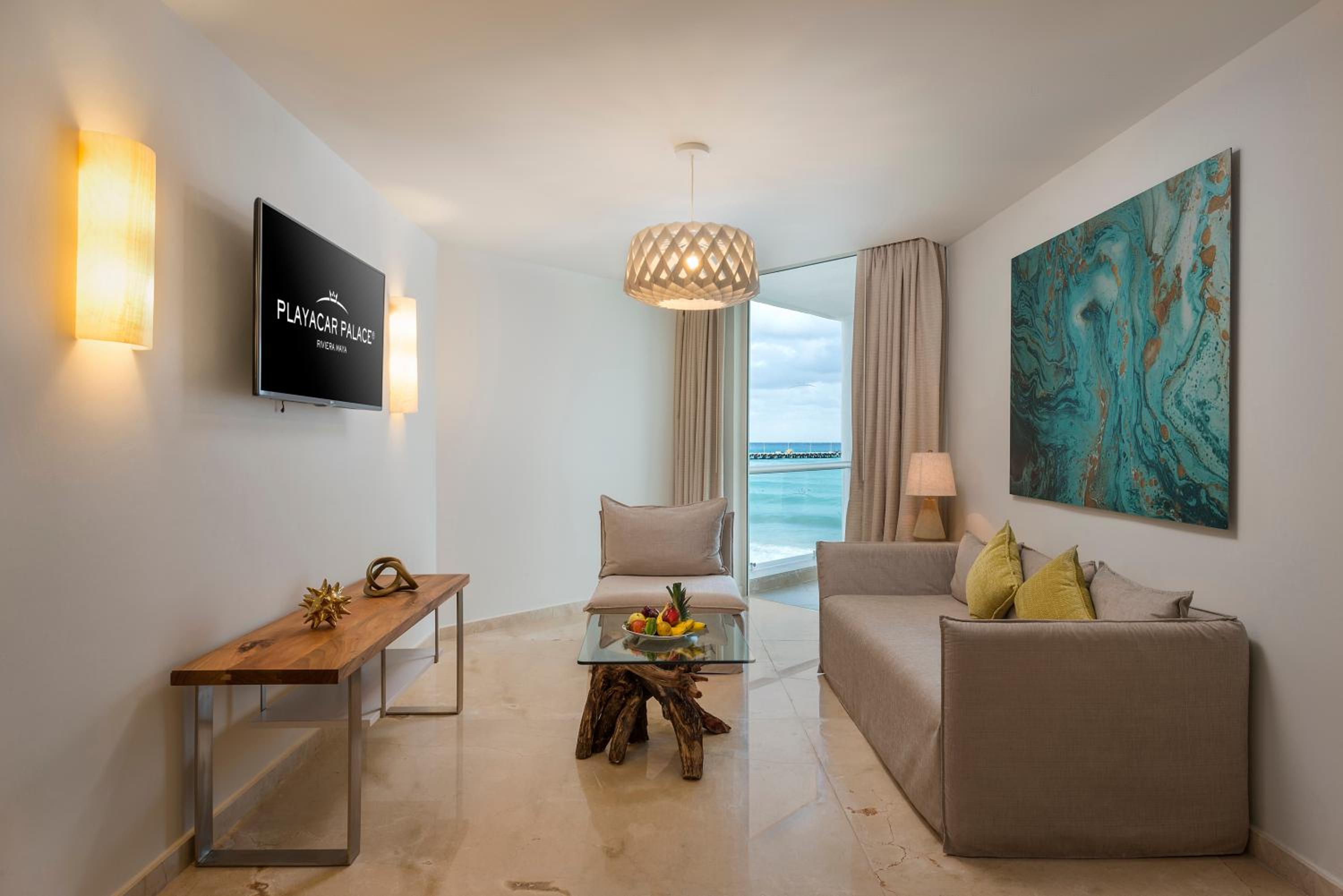 Superior Governor Suite Ocean View - King Size Bed