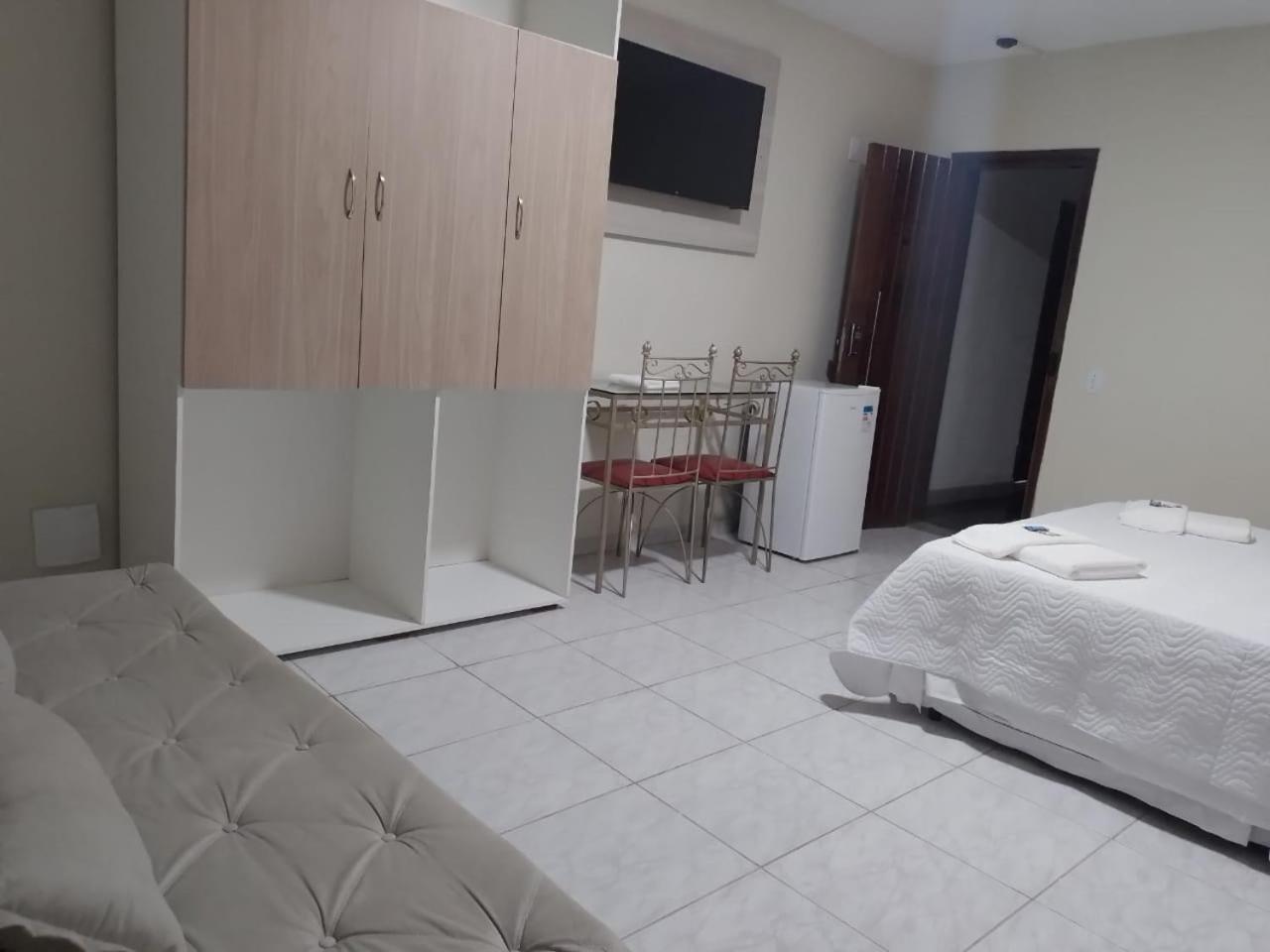 Economy Quadruple Room photo 2