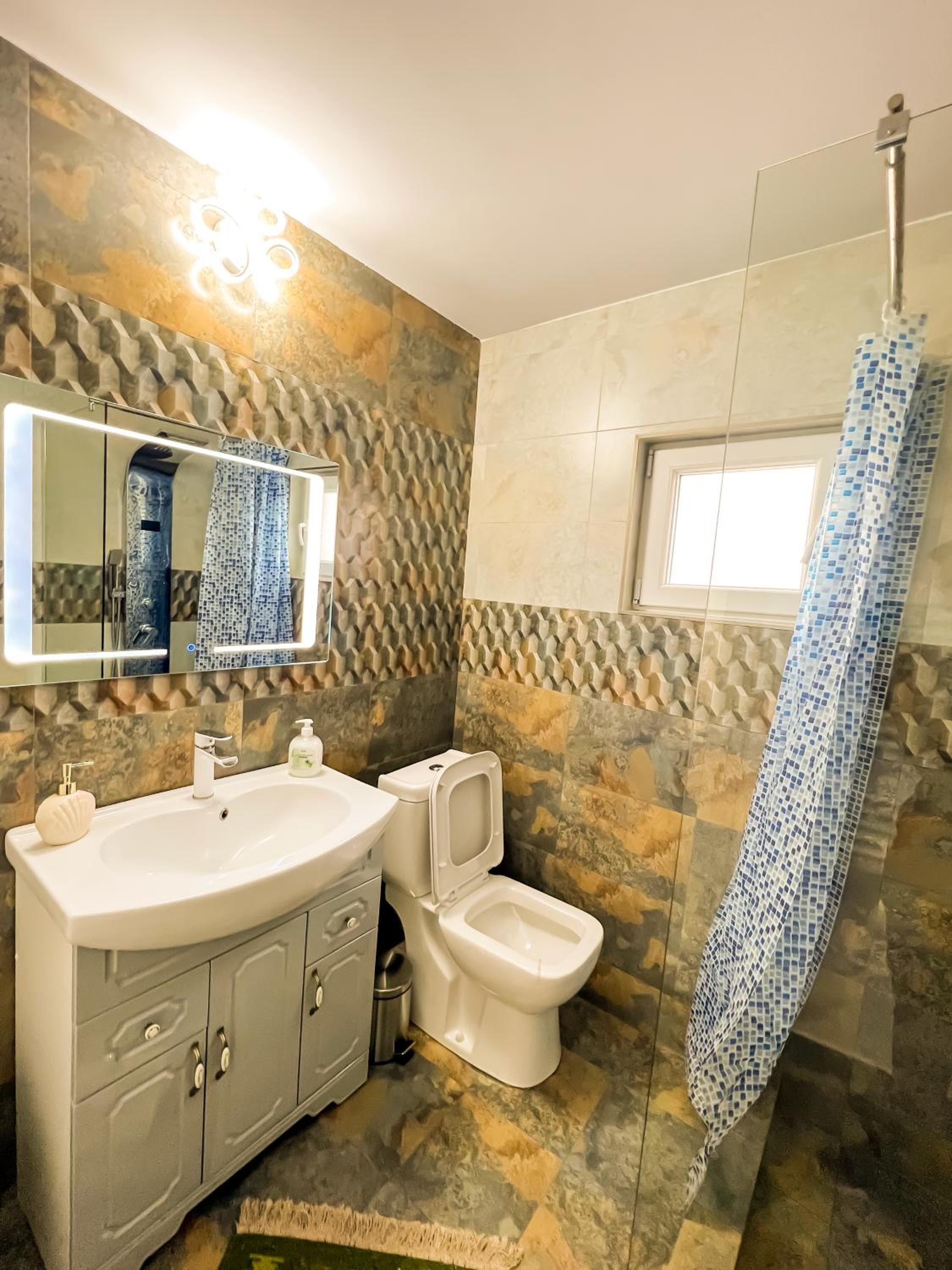 Triple Room - Photo 2