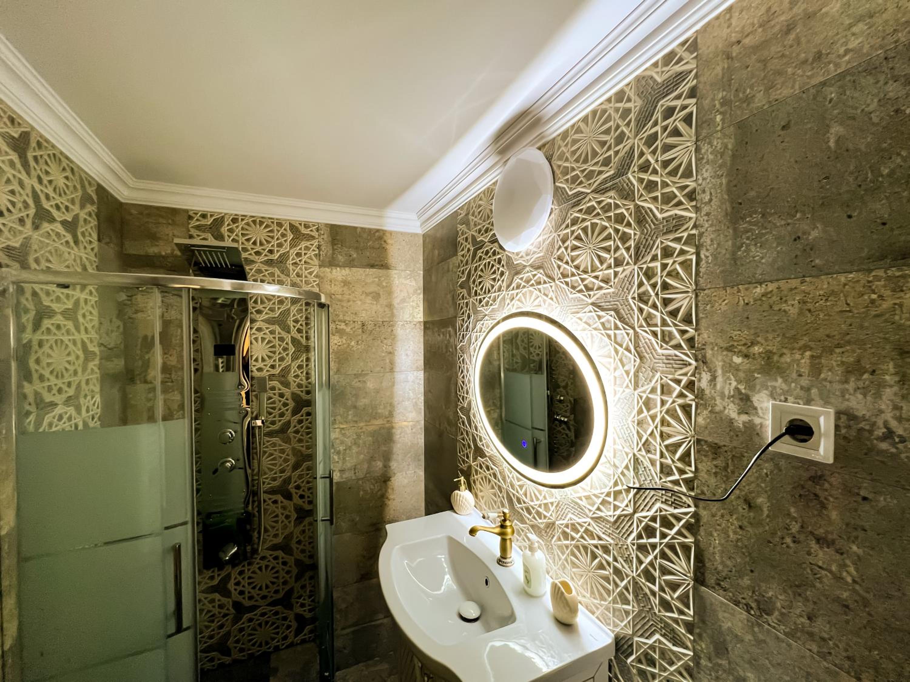 Standard Double Room - Photo 4