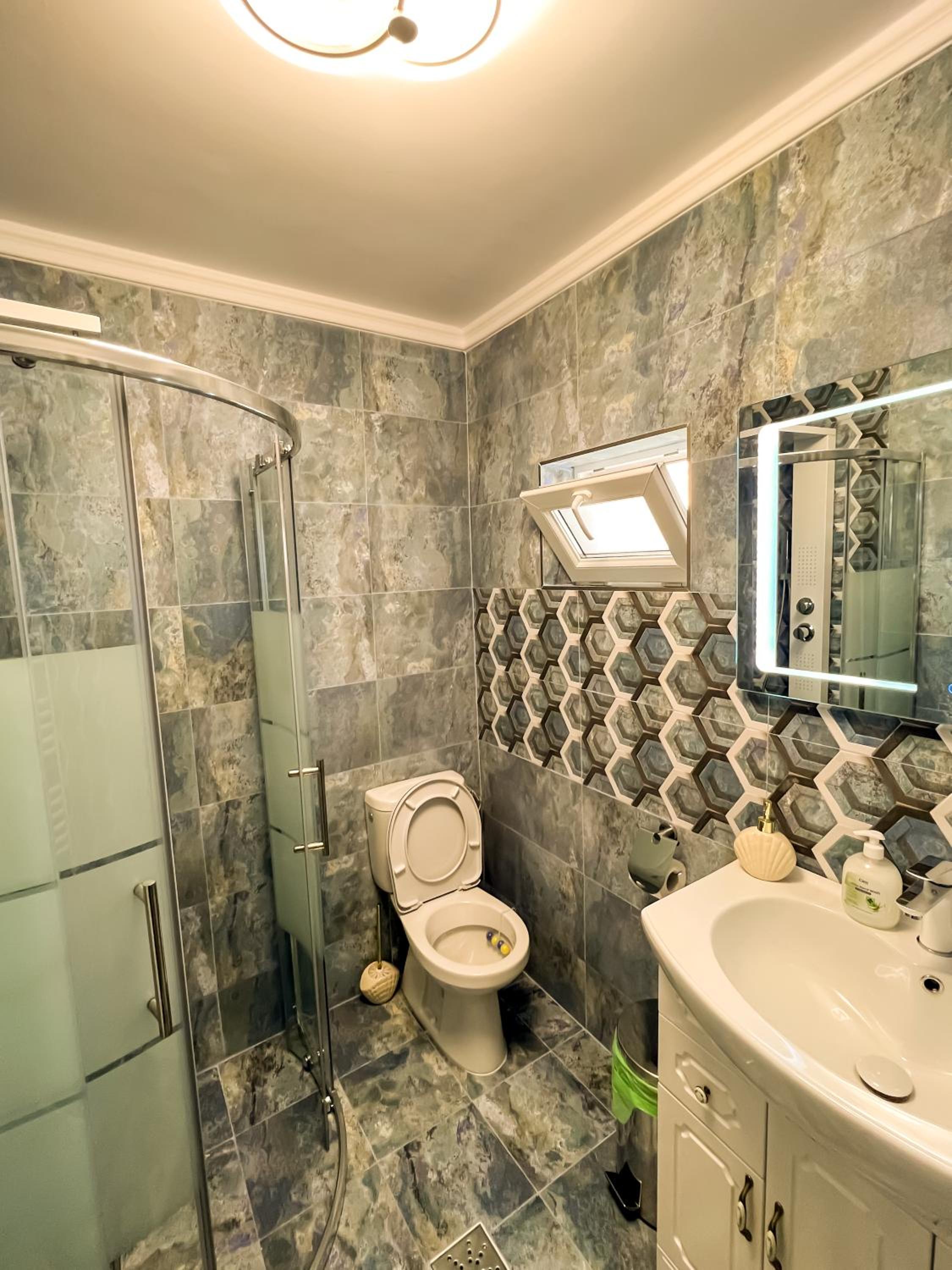 Standard Double Room - Photo 5