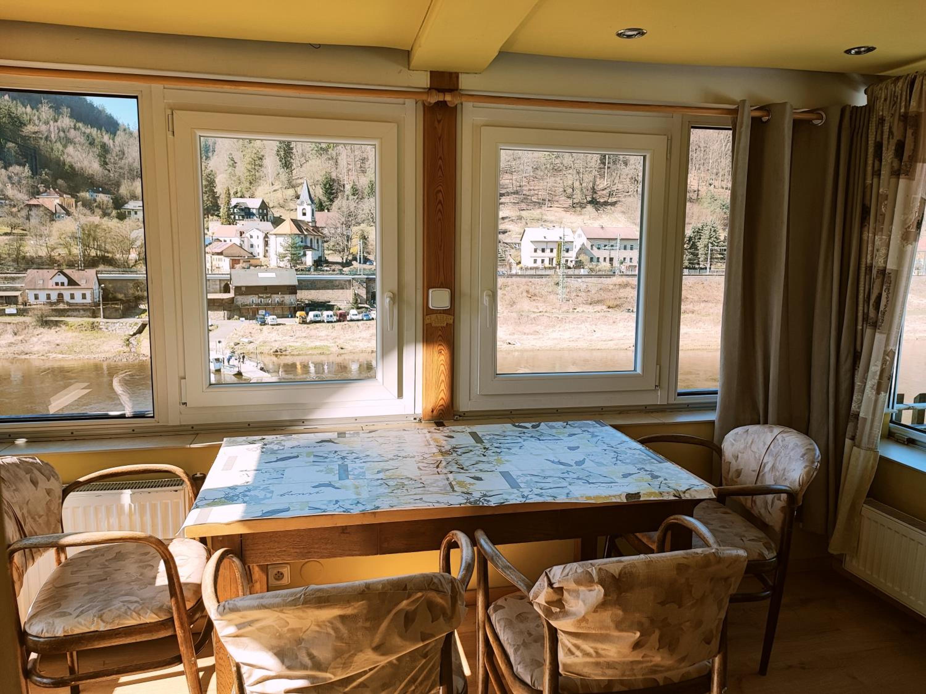 Suite with River View photo 3