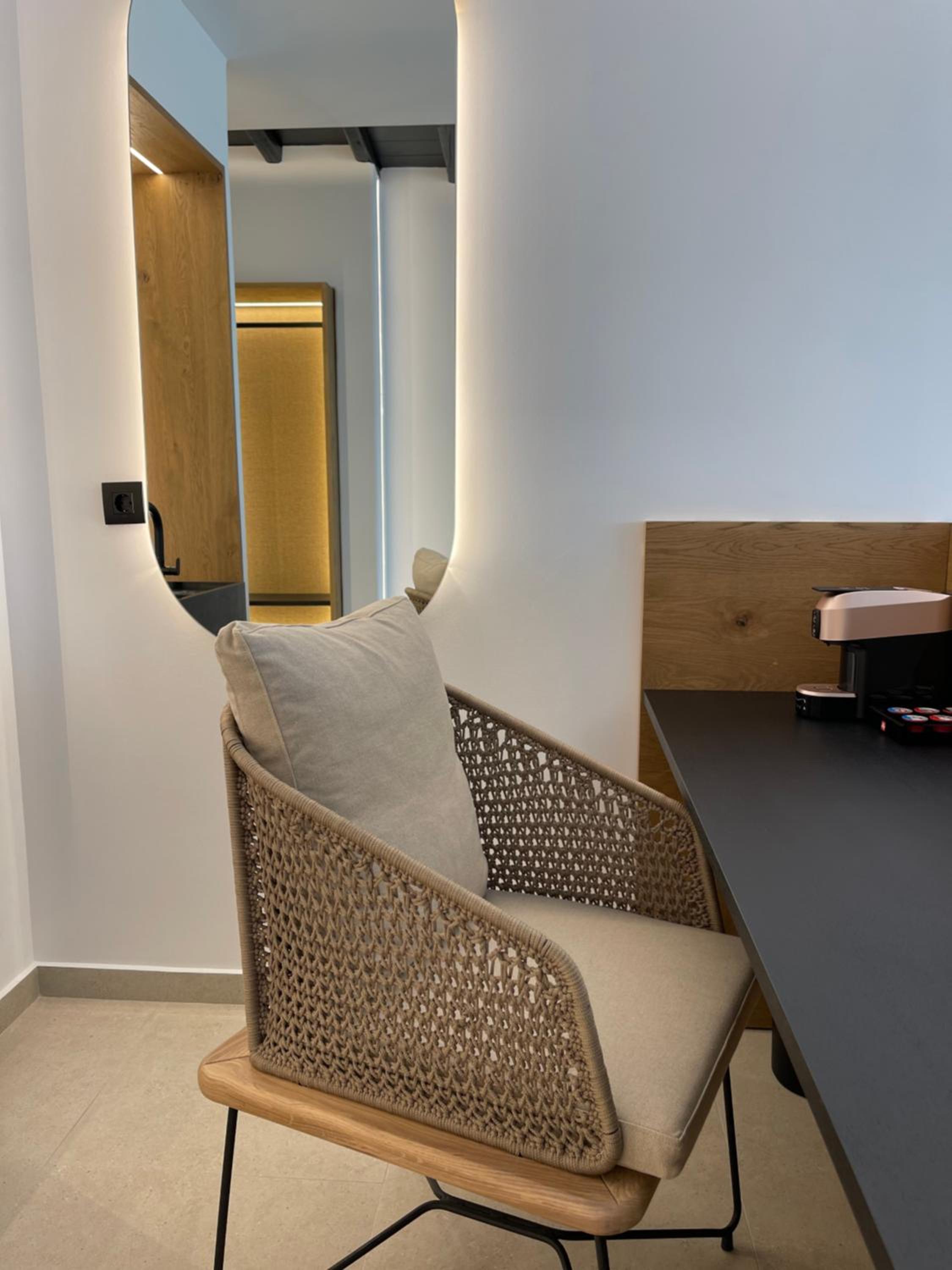 Suite with Private Pool - Photo 3