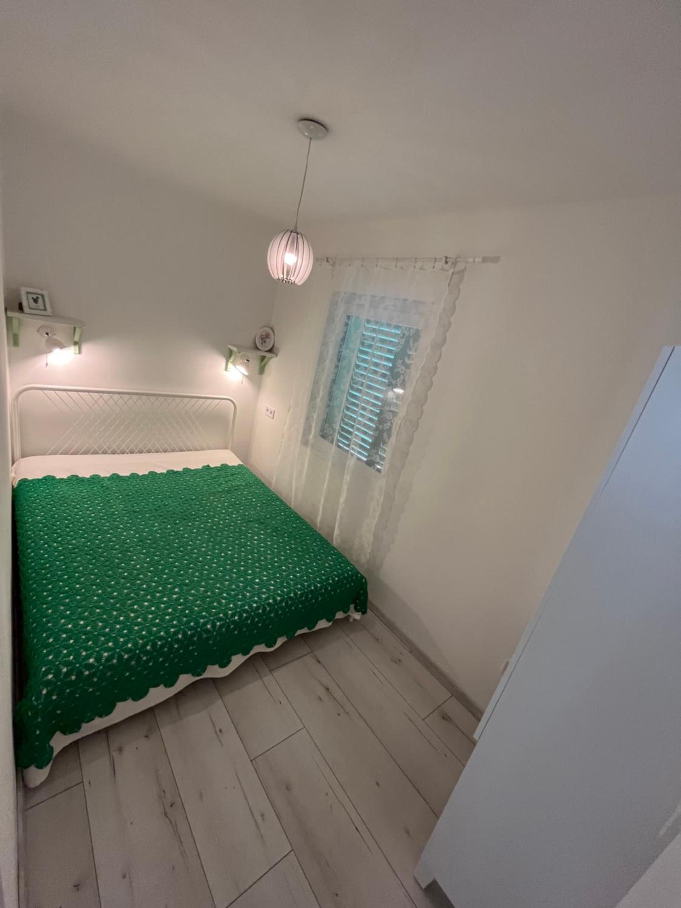 Three-Bedroom Apartment - Photo 43