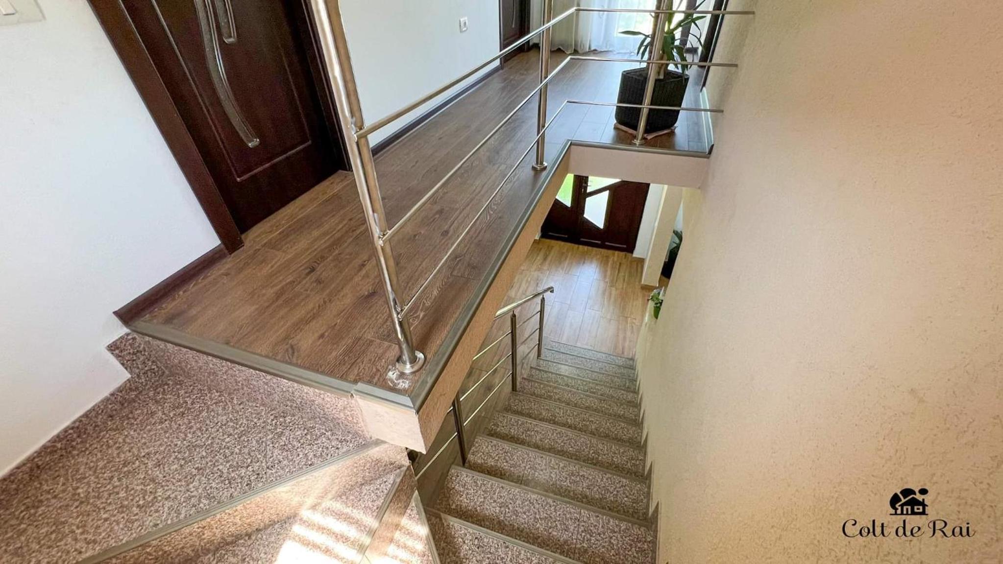 Two-Bedroom House - Photo 33