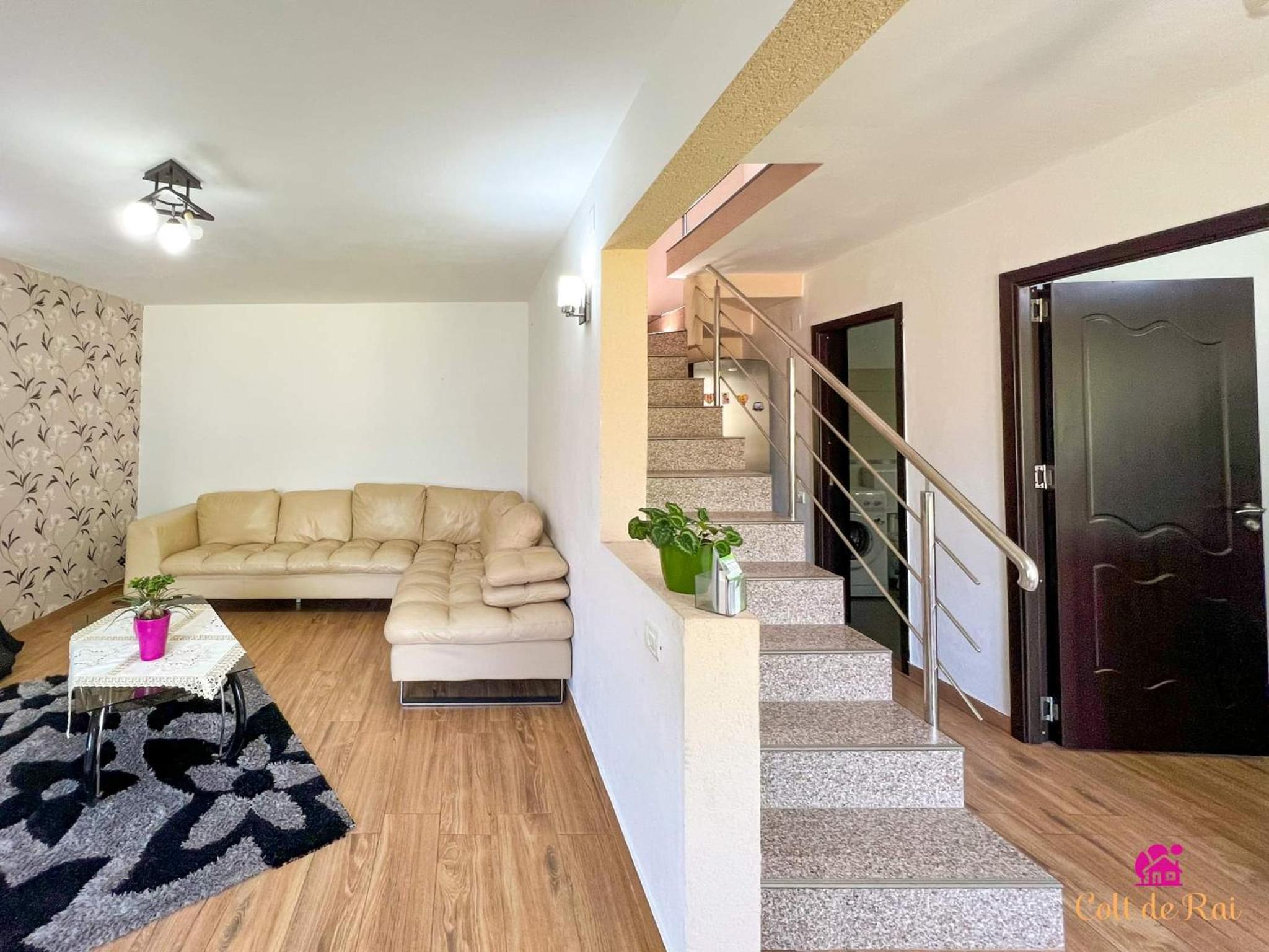 Two-Bedroom House - Photo 37