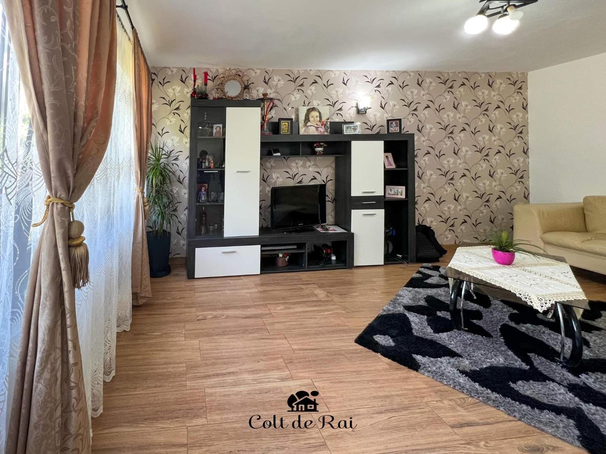 Two-Bedroom House - Photo 40