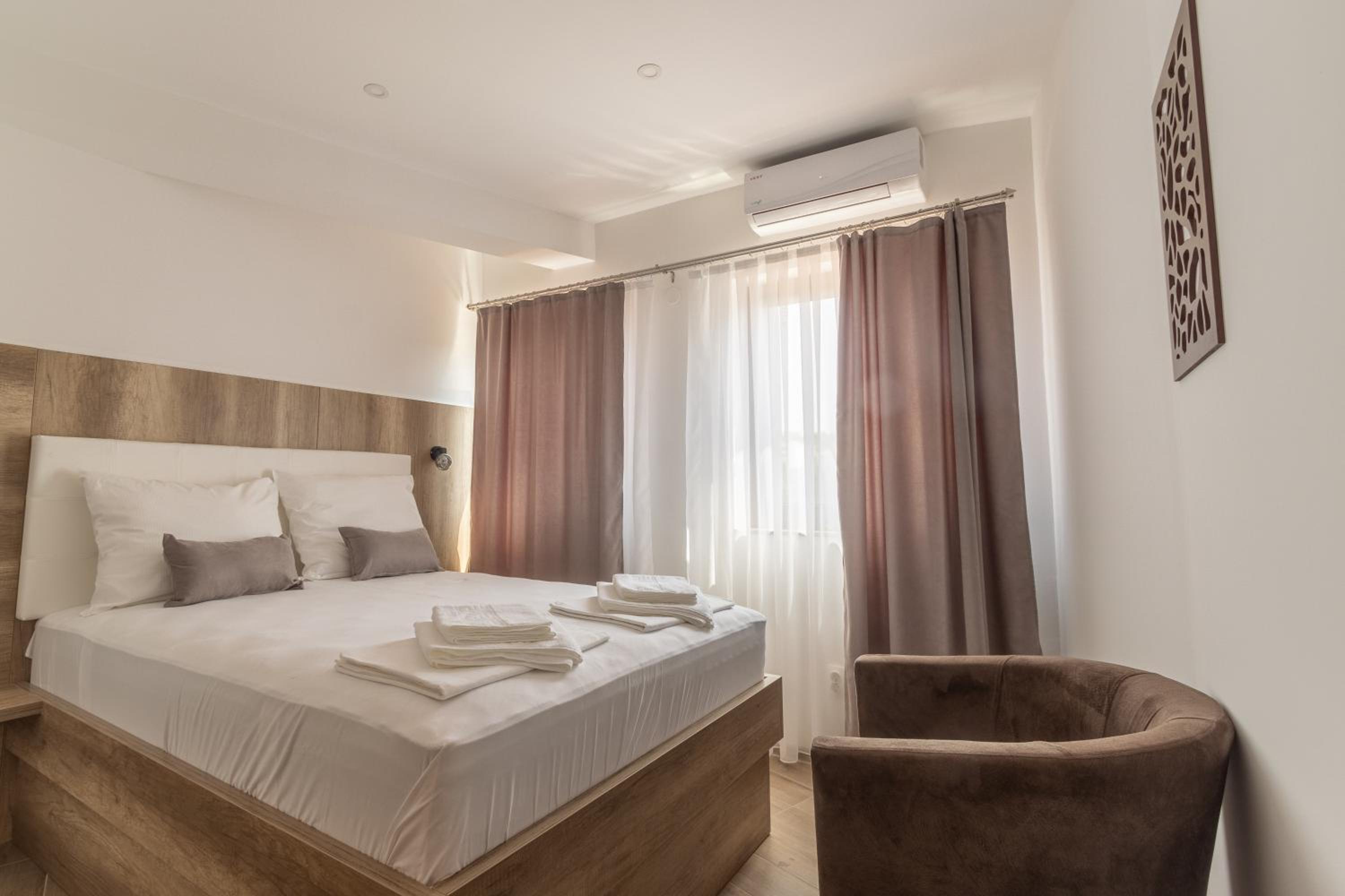 Quadruple Room with Balcony photo 1