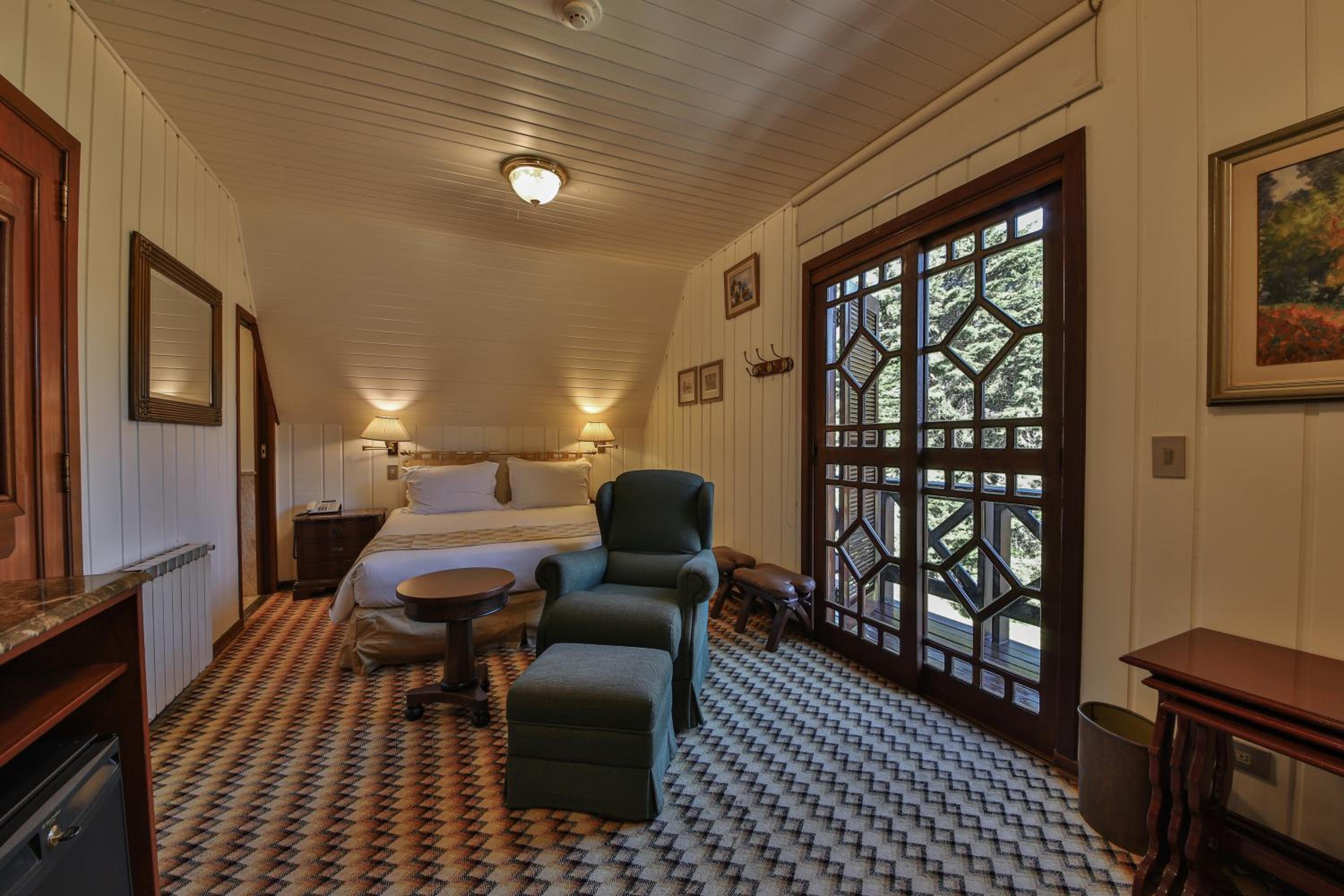 Premium Room with Balcony photo 2