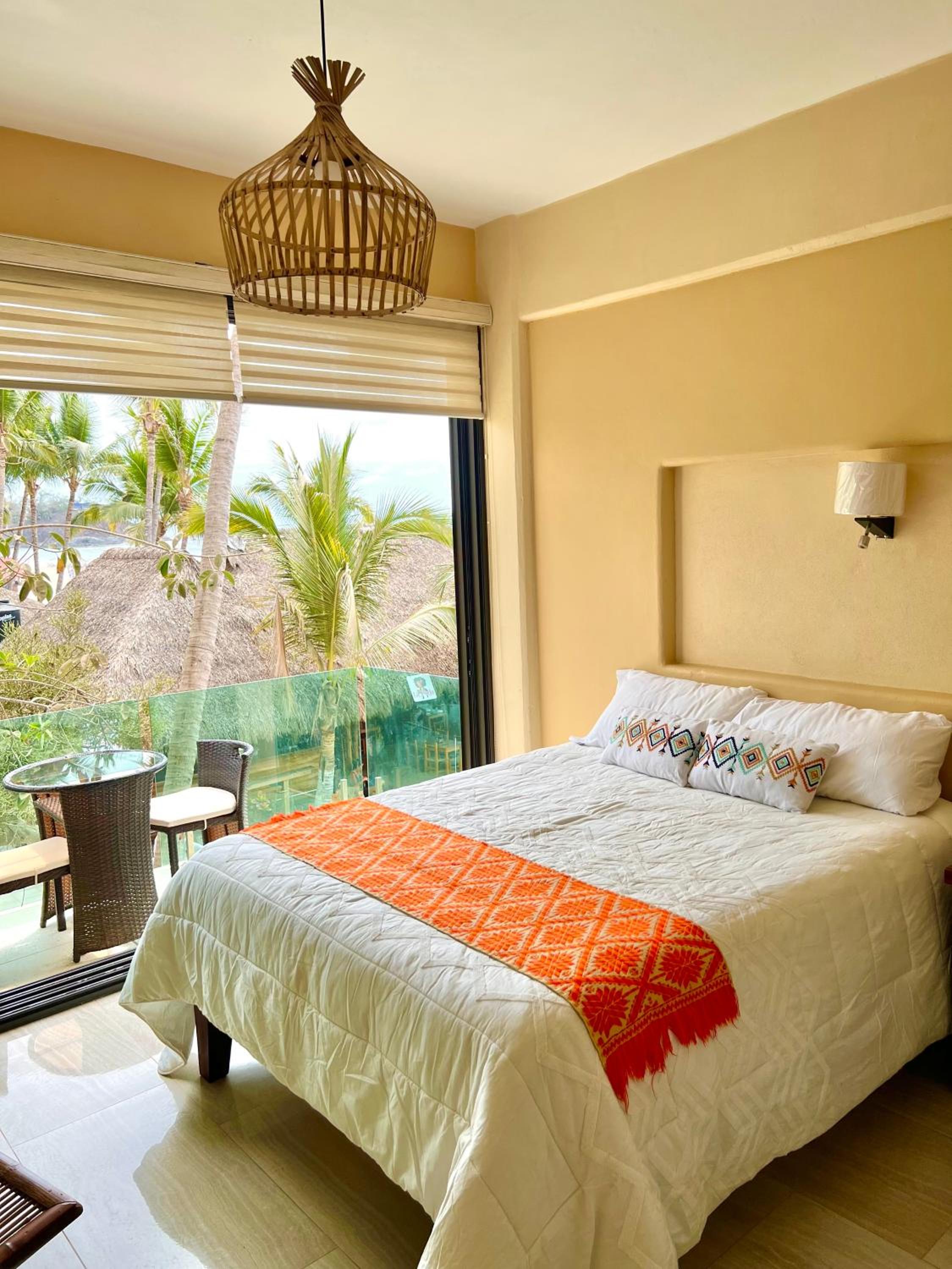Deluxe Twin Room photo 3