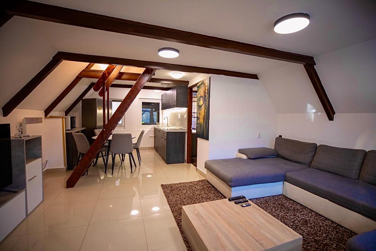 Apartment with Garden View - Photo 25