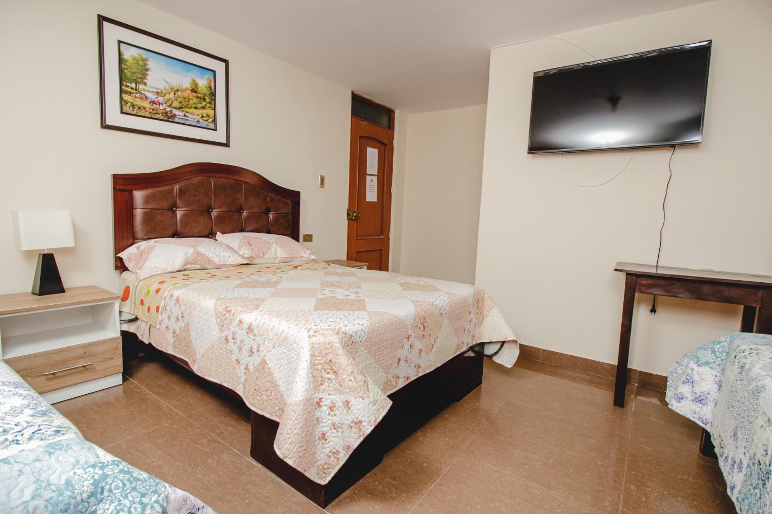 Classic Triple Room photo 2
