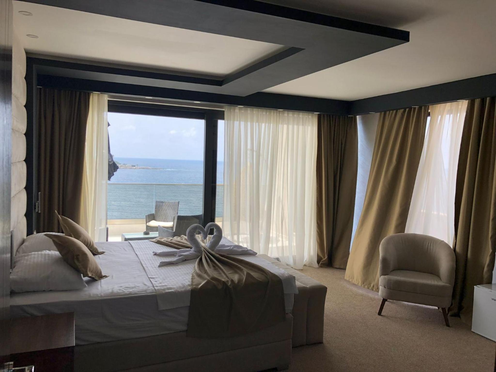 Deluxe Double Room with Sea View photo 1