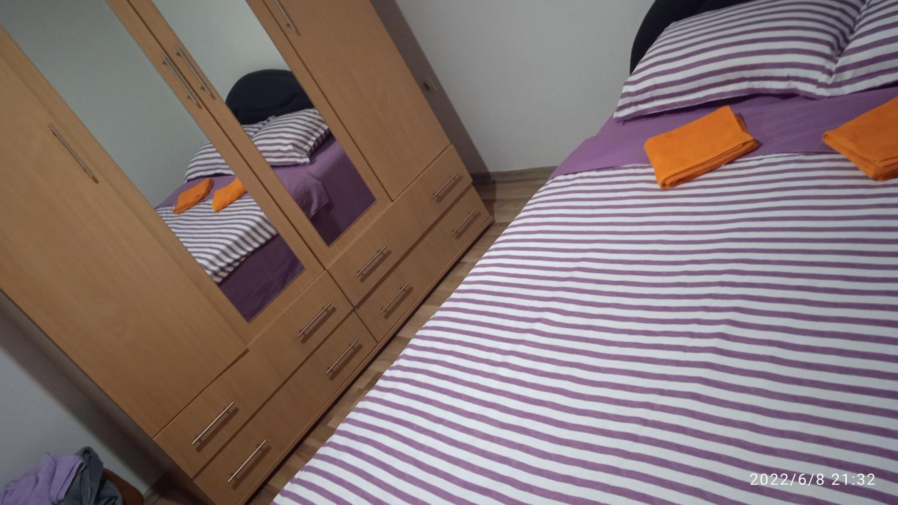Double Room with Shared Bathroom photo 1