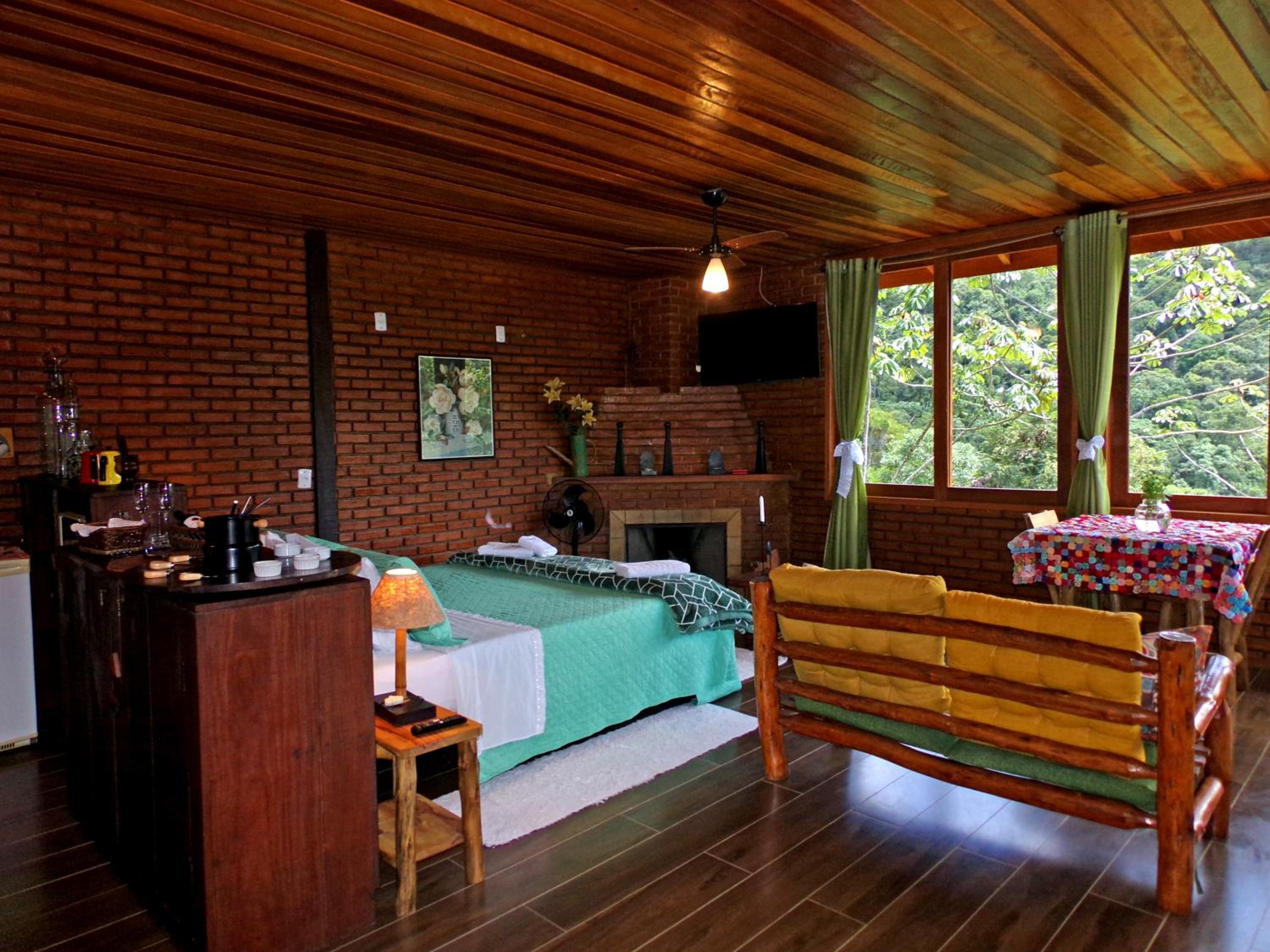 Superior Chalet photo 3