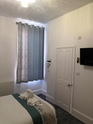 Double Room with Private Bathroom photo 3