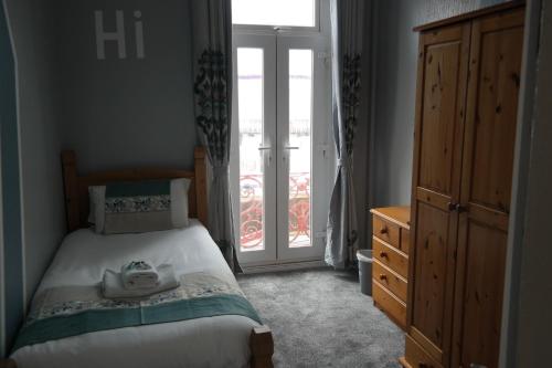 Single Room with Balcony photo 2